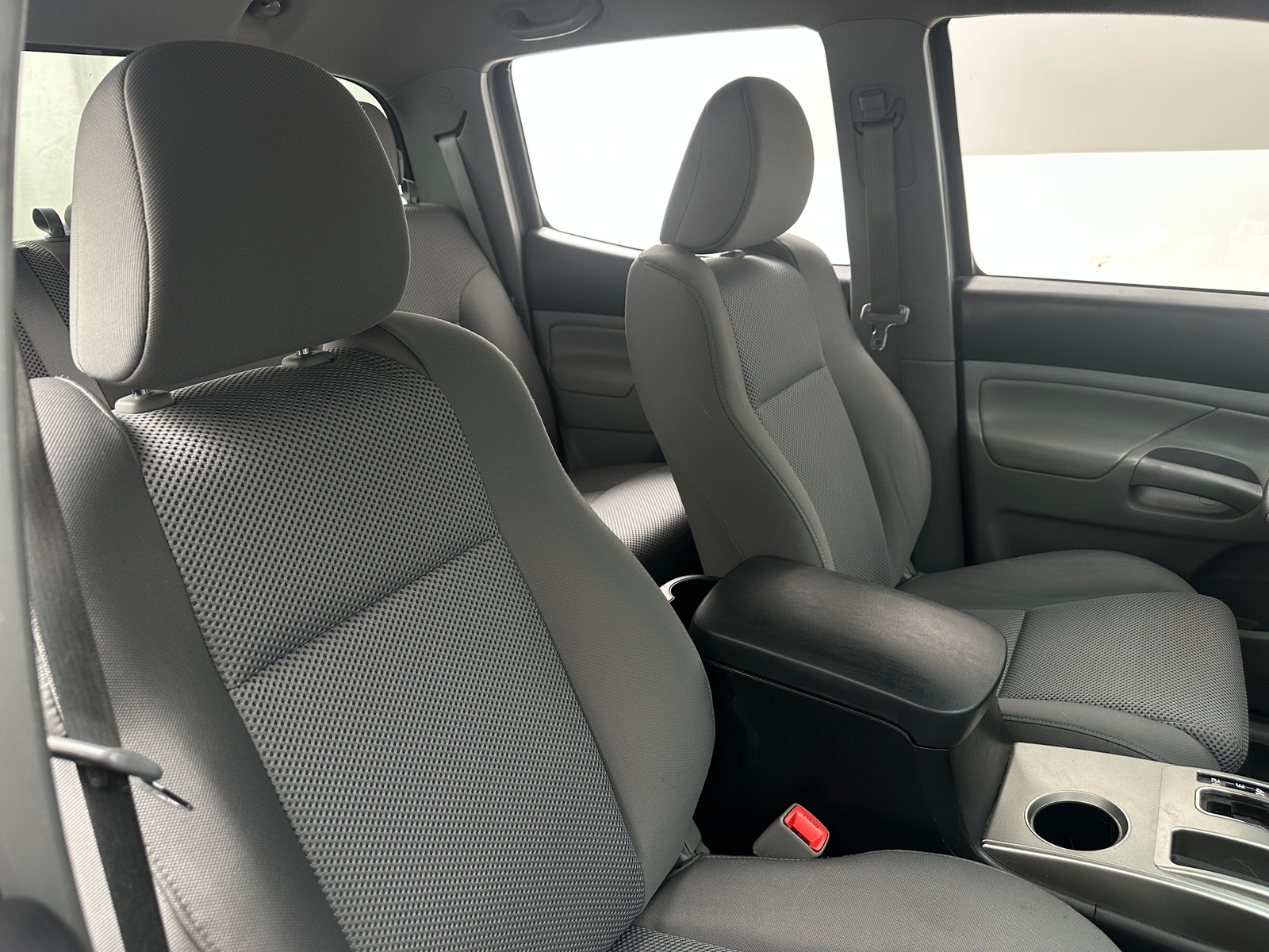 Thumbnail: 2015 Toyota Tacoma - 2