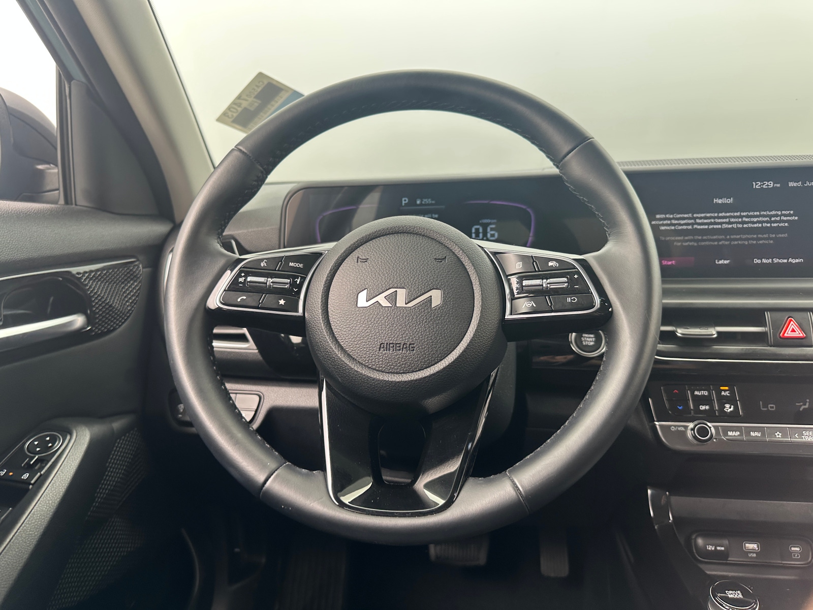 Thumbnail: 2025 Kia Seltos - 4