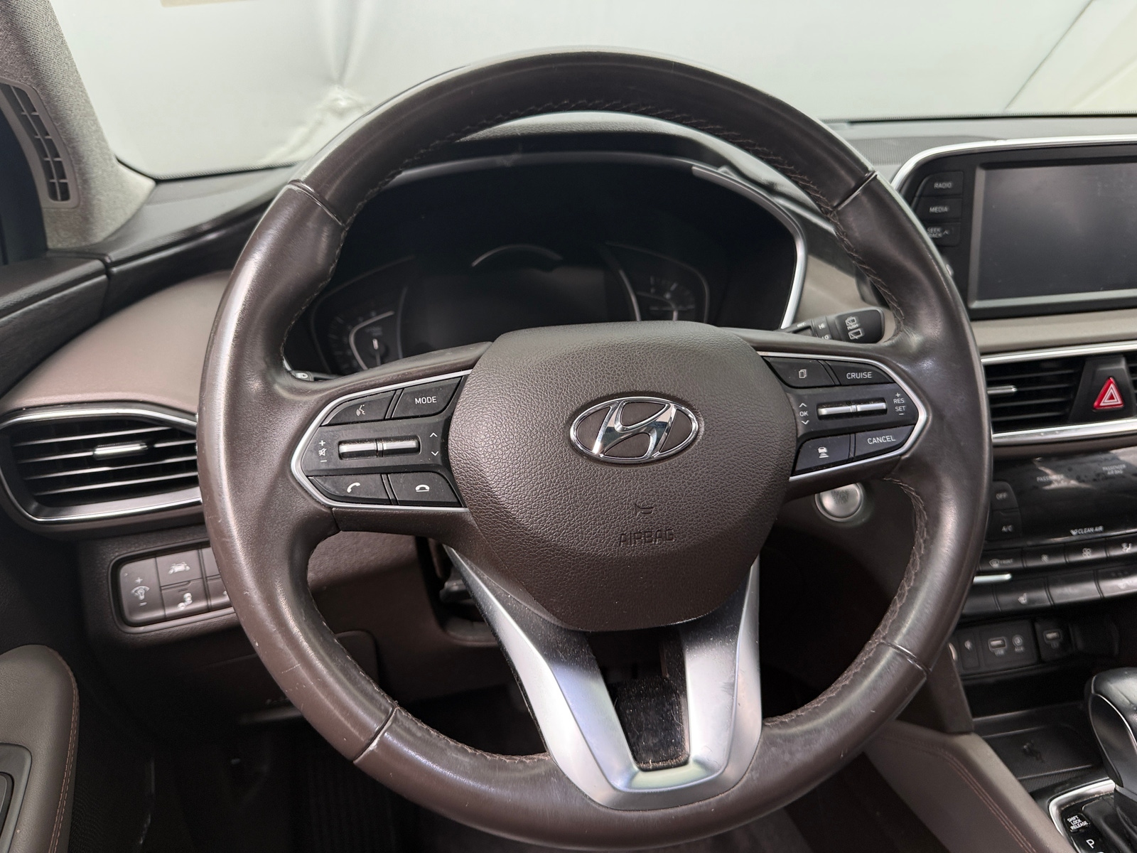 Thumbnail: 2020 Hyundai Santa Fe - 4