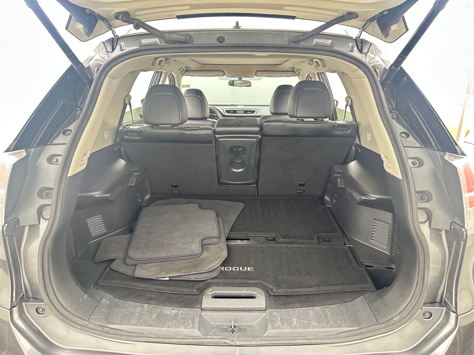 Thumbnail: 2016 Nissan Rogue - 6