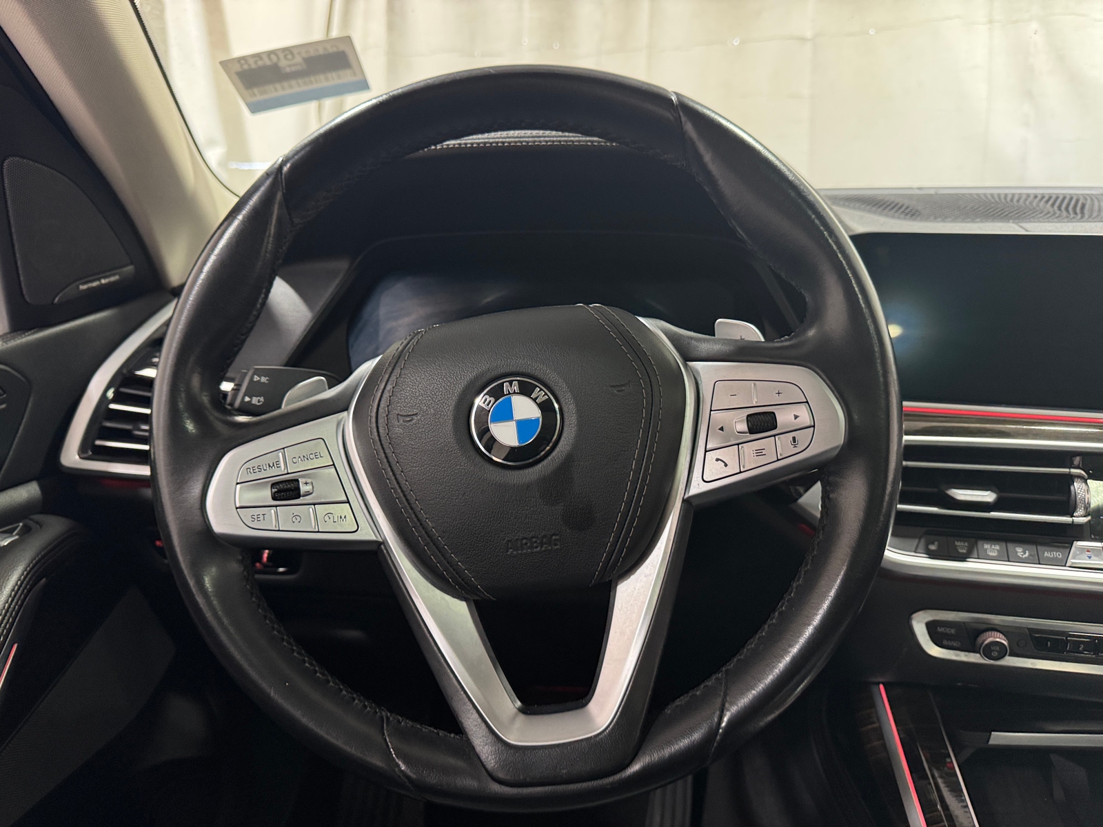 Thumbnail: 2020 BMW X7 - 4