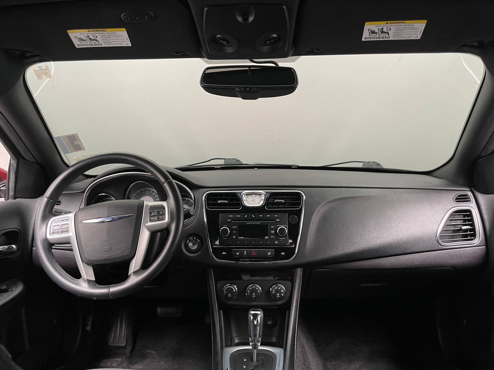 Thumbnail: 2014 Chrysler 200 - 3