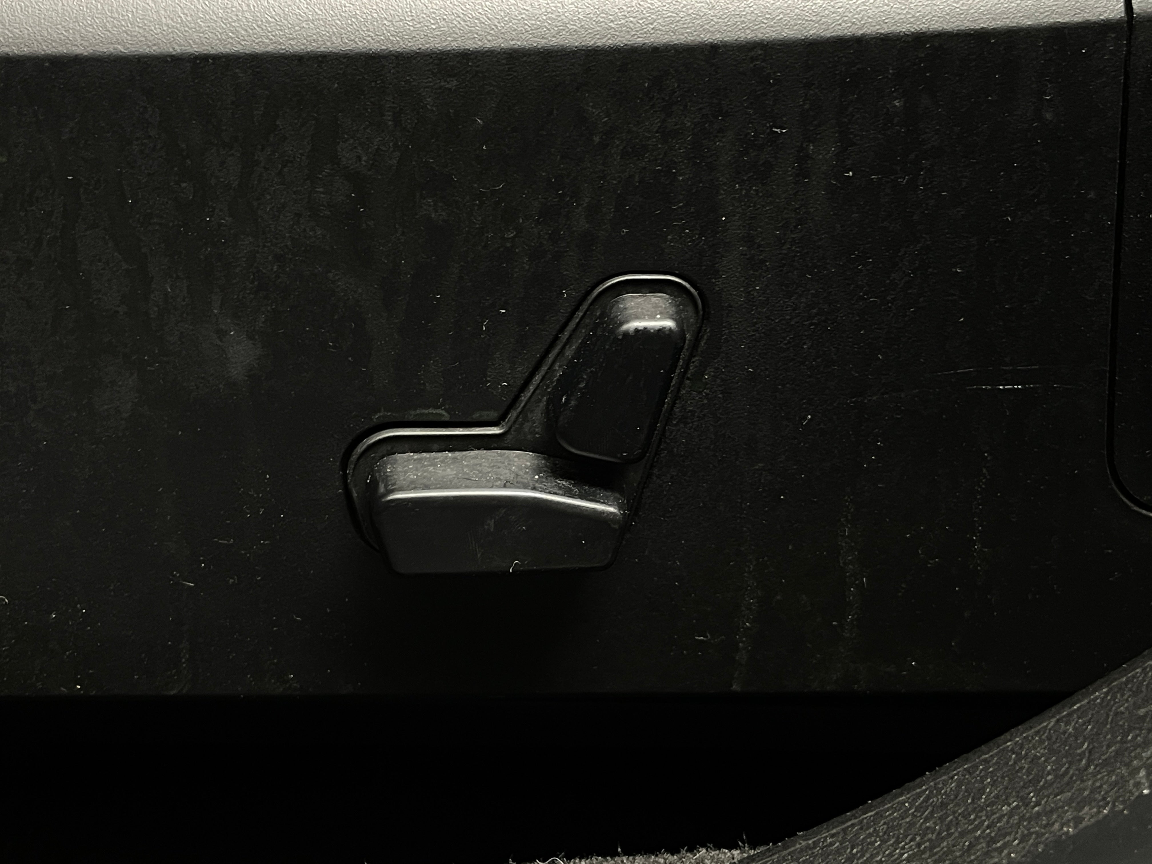 2014 Chrysler 200