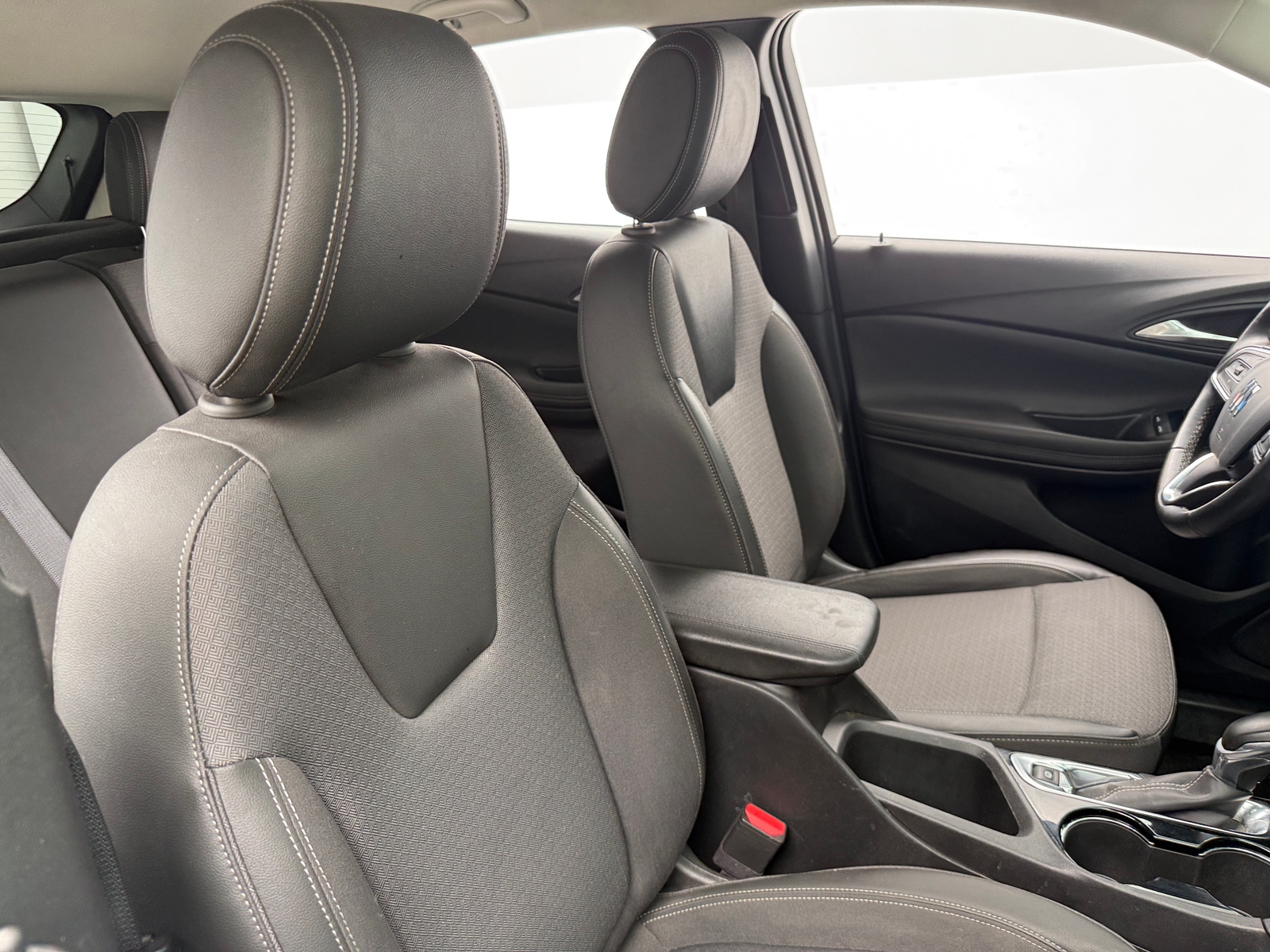 Thumbnail: 2024 Buick Encore GX - 2