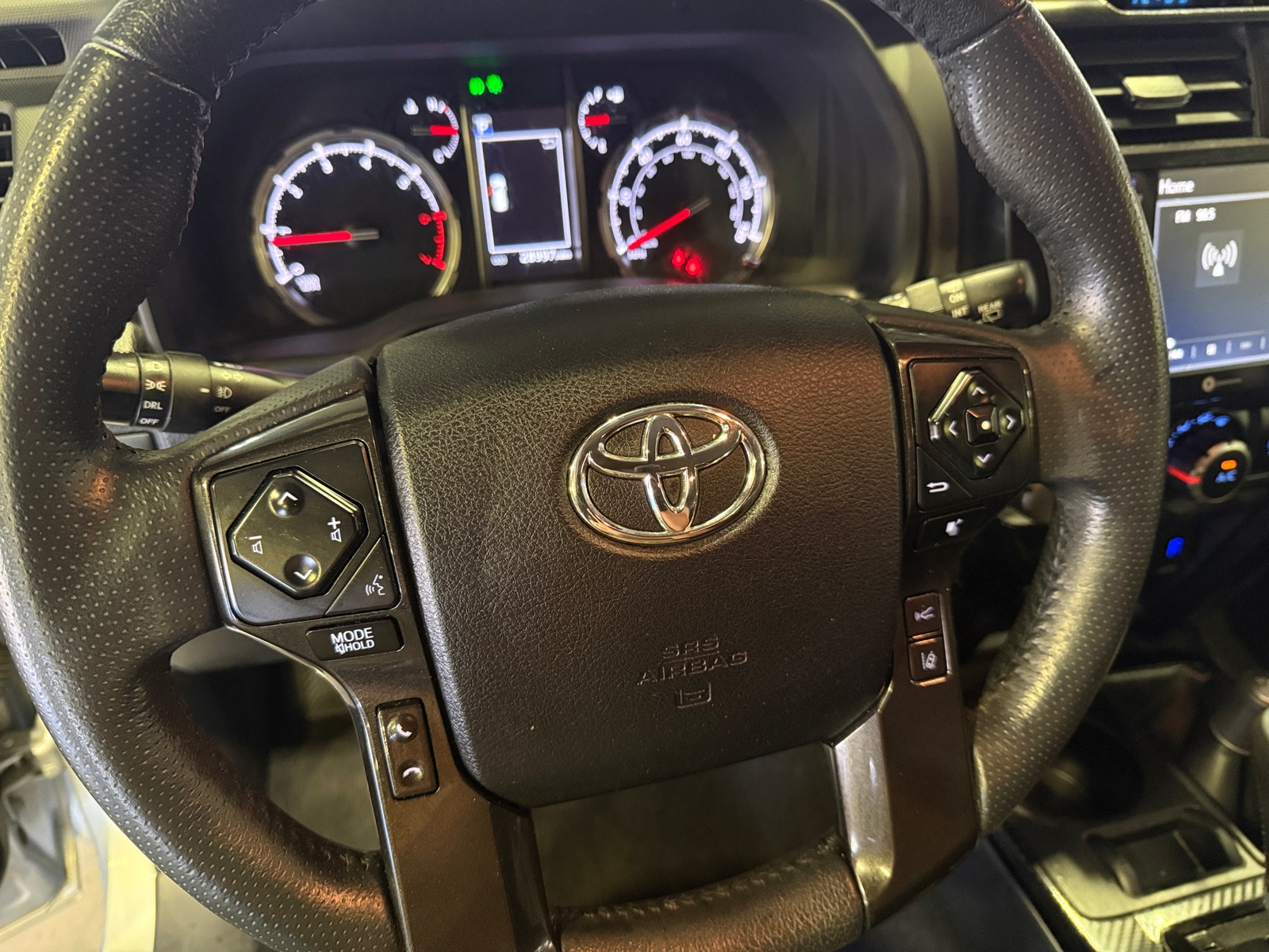 Thumbnail: 2022 Toyota 4Runner - 4