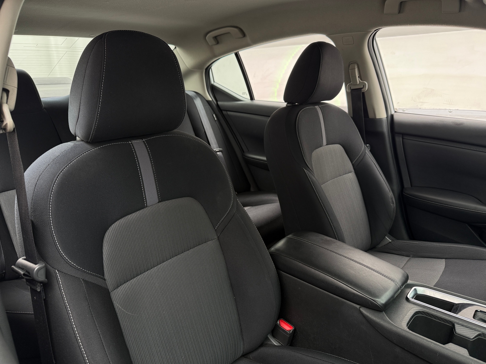 Thumbnail: 2021 Nissan Sentra - 2