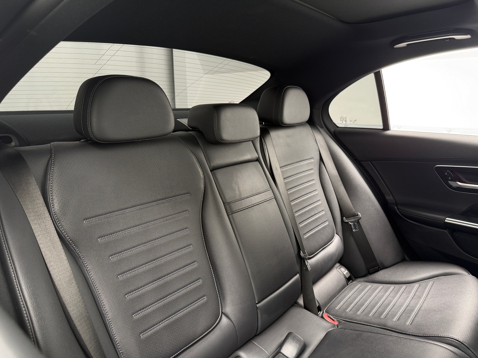 Thumbnail: 2024 Mercedes-Benz C-Class - 5