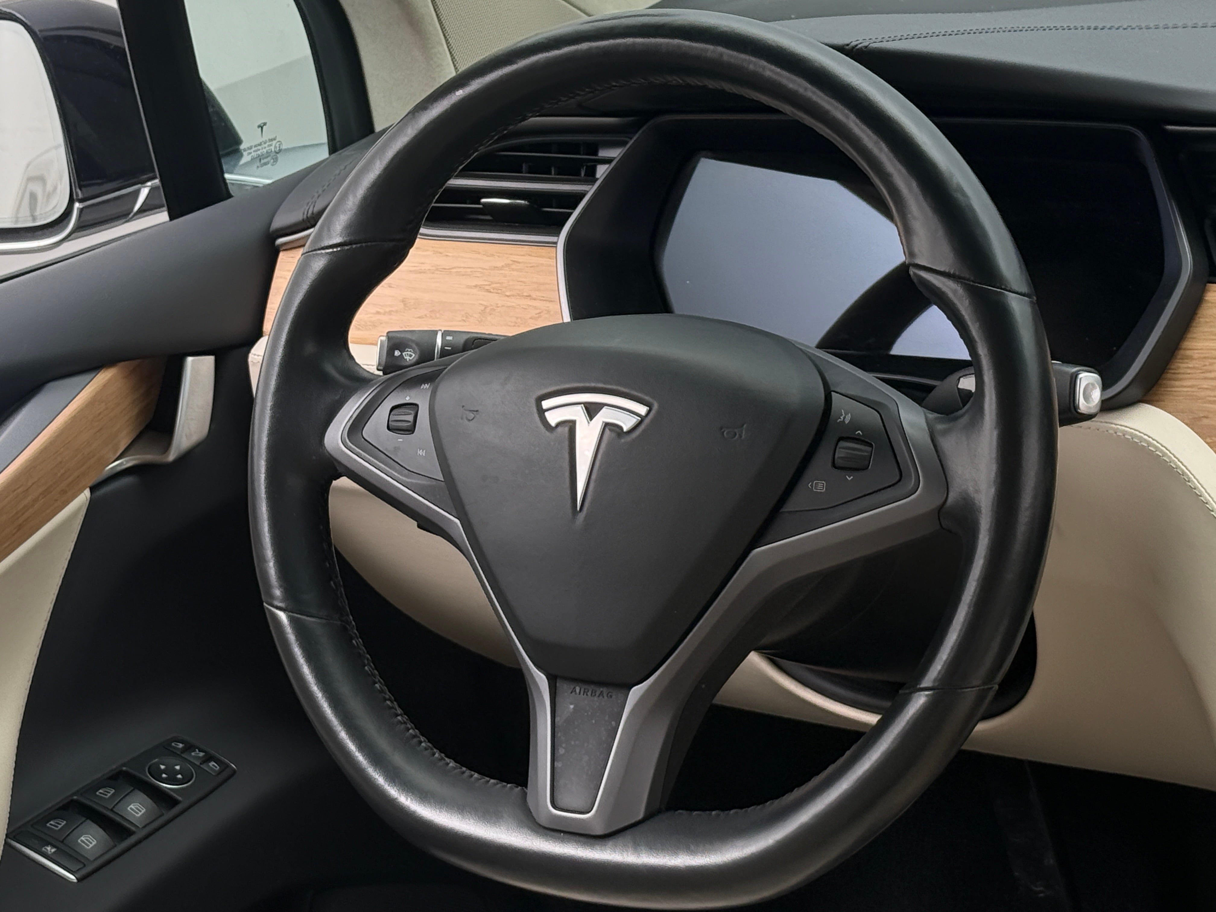 2018 Tesla Model X 100D - Photo 7