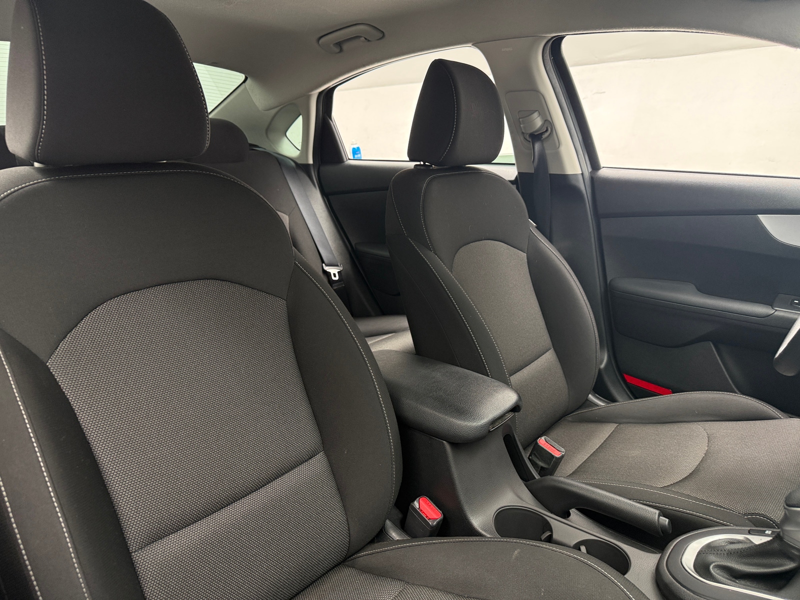 Thumbnail: 2023 Kia Forte - 2