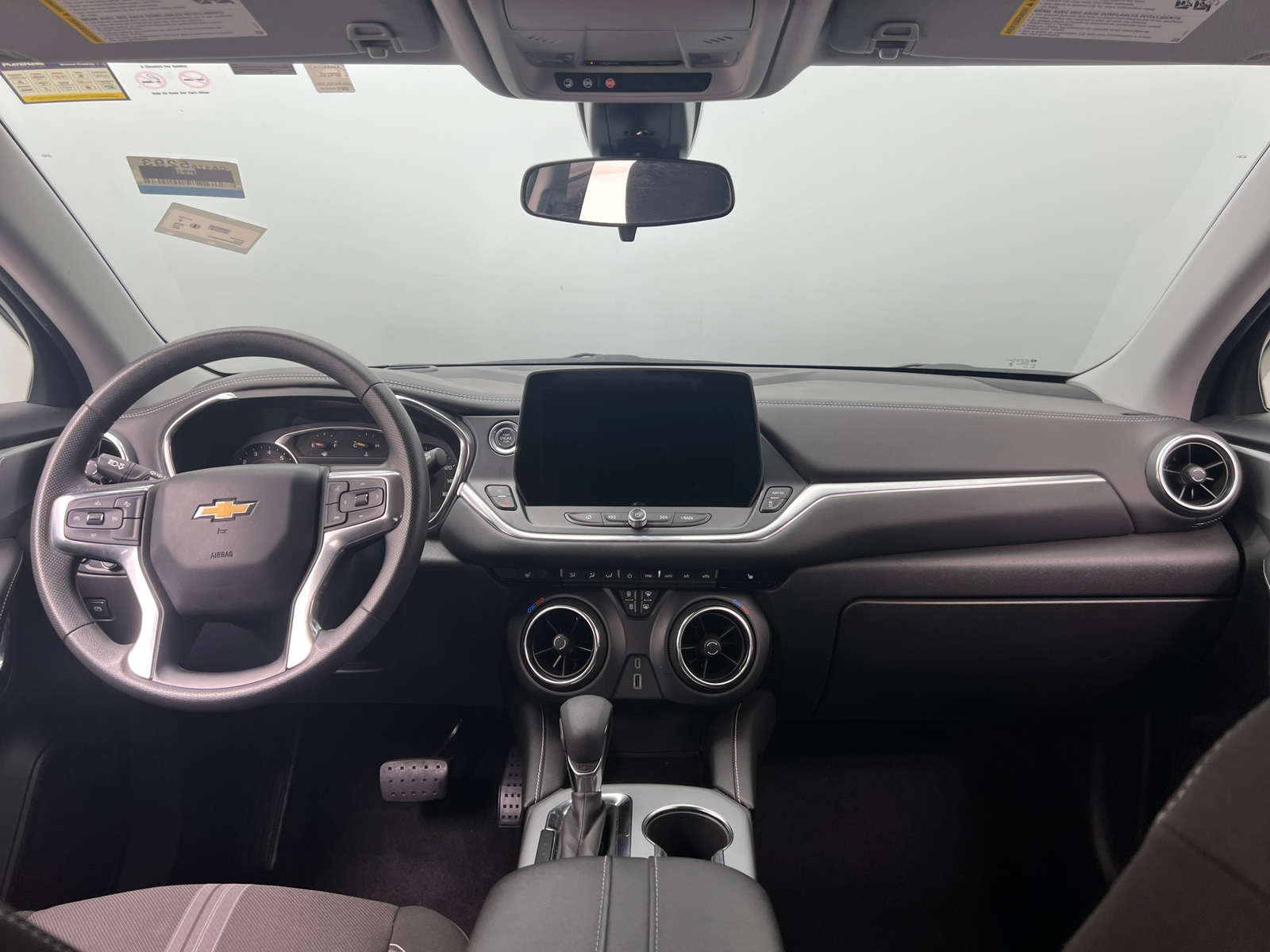 Thumbnail: 2025 Chevrolet Blazer - 3