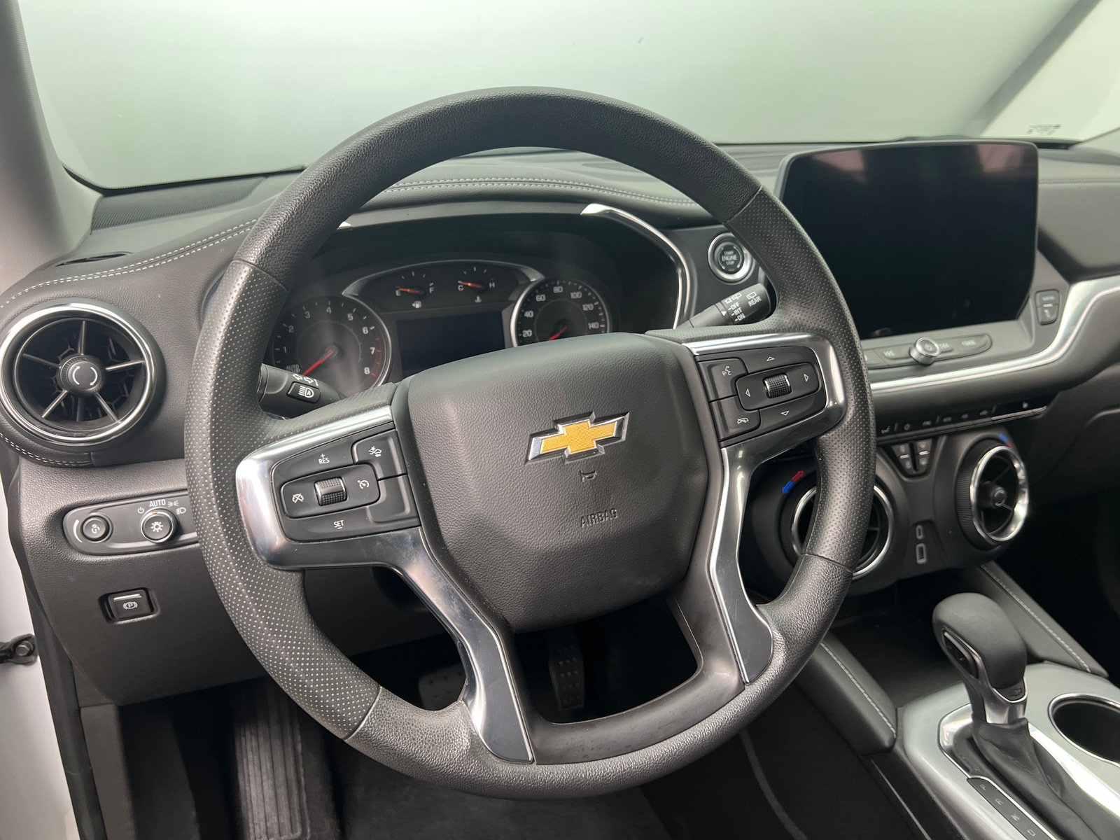 Thumbnail: 2025 Chevrolet Blazer - 5
