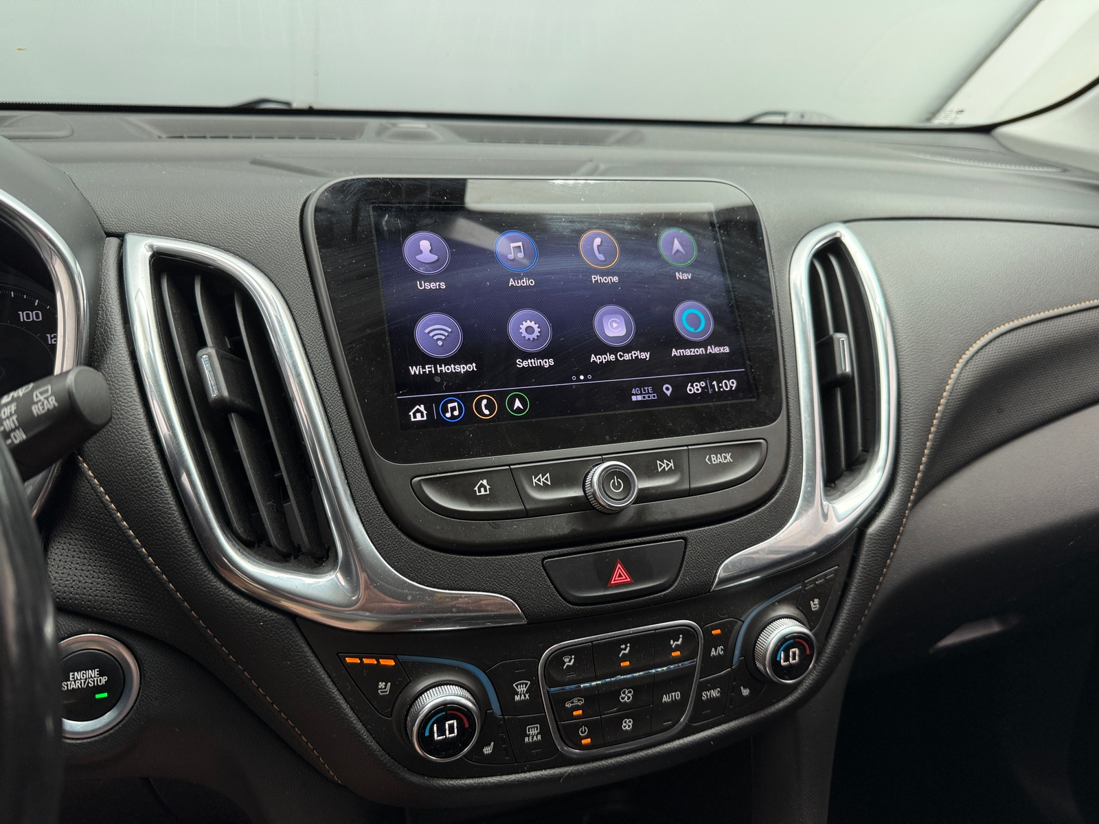 Thumbnail: 2019 Chevrolet Equinox - 3