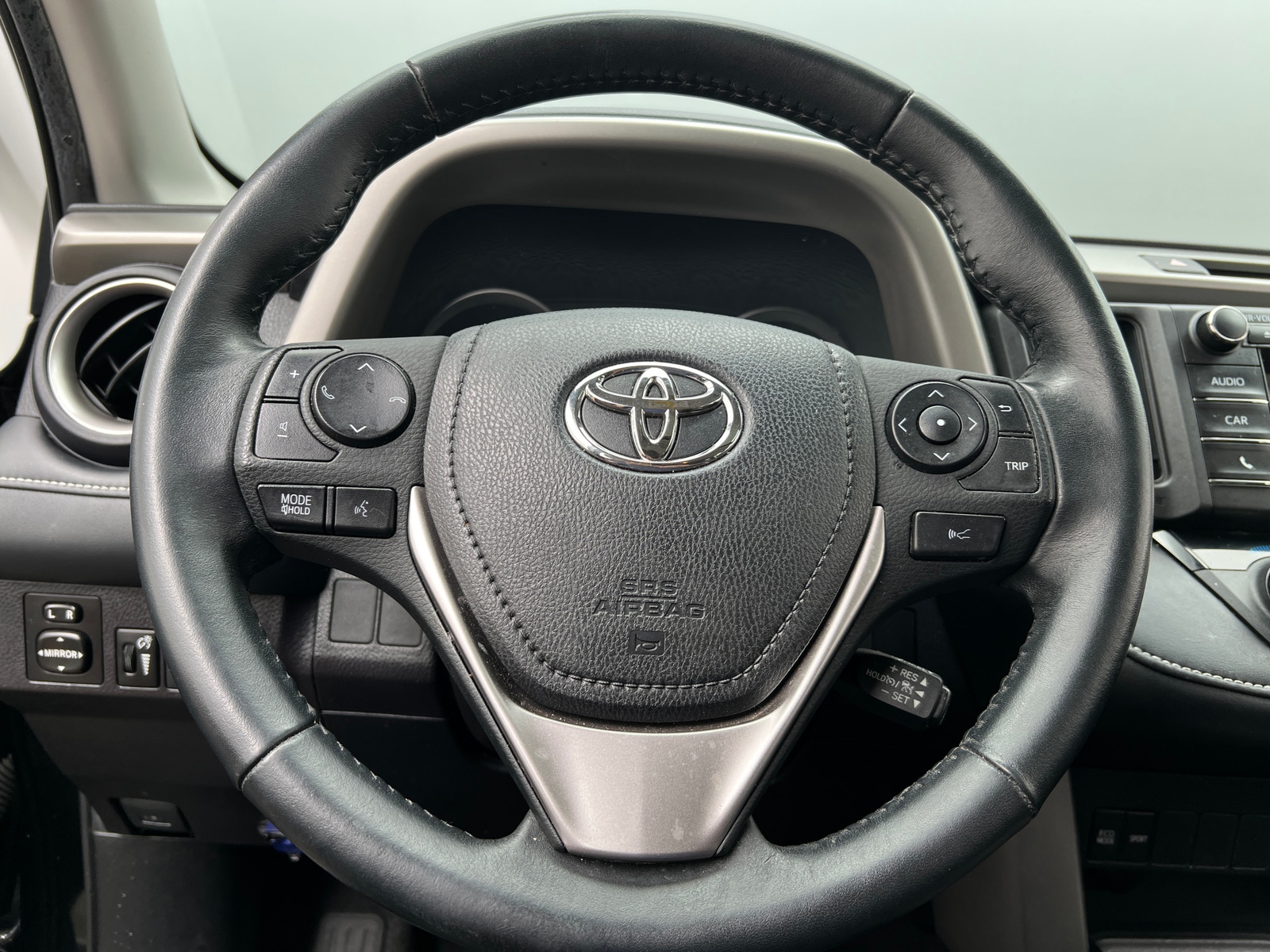 Thumbnail: 2018 Toyota RAV4 - 5