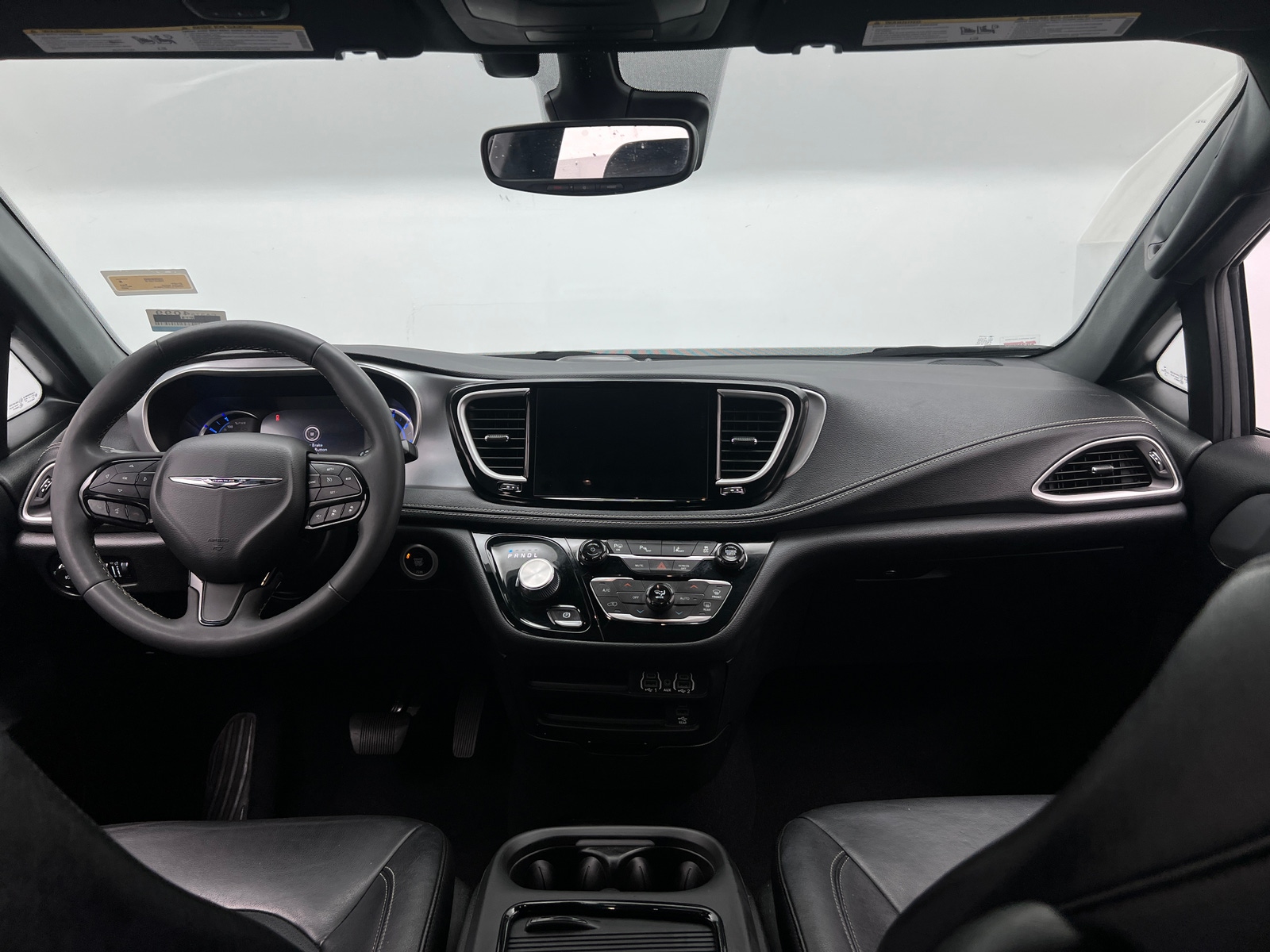 Thumbnail: 2022 Chrysler Pacifica - 2