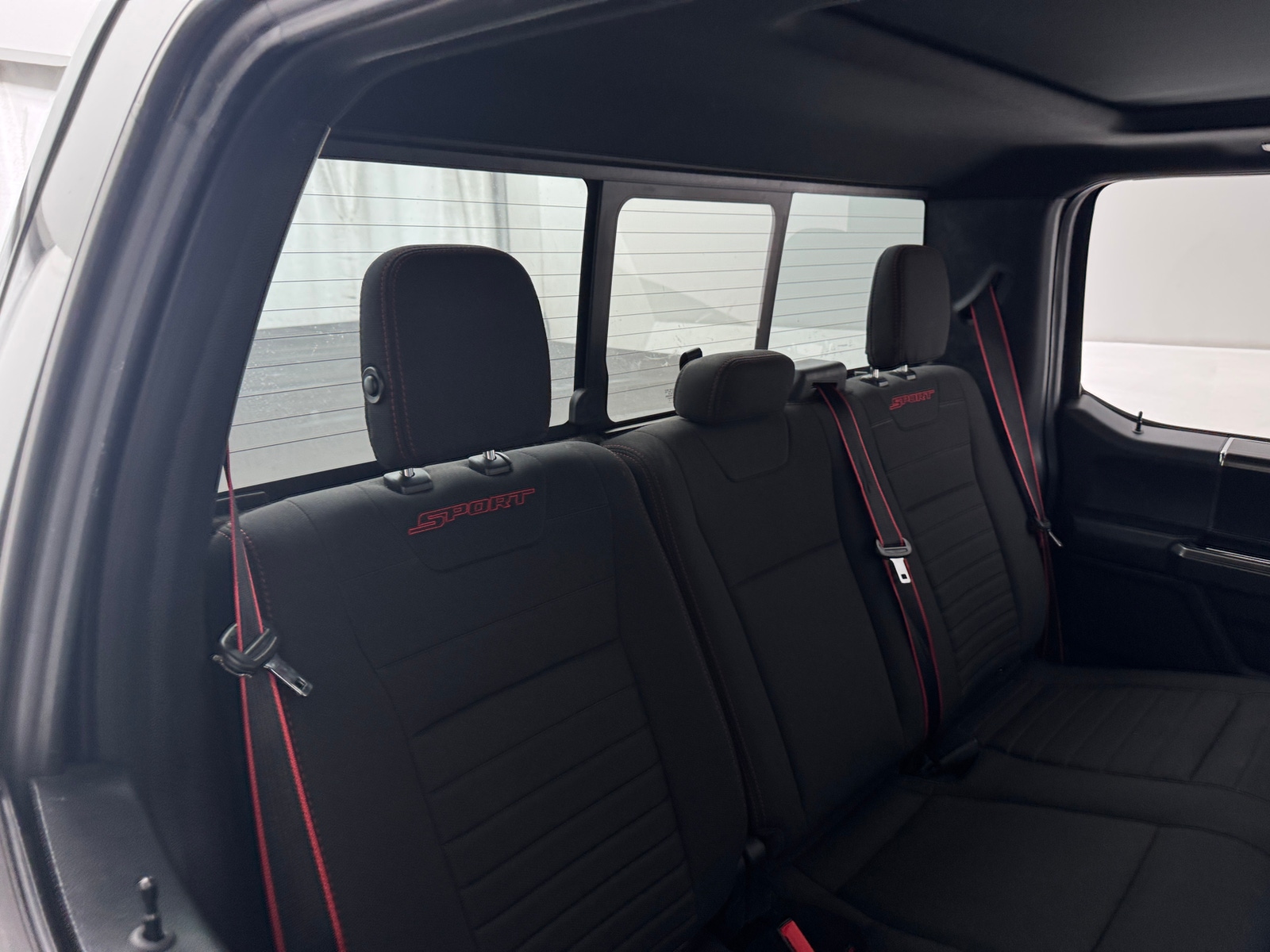 Thumbnail: 2019 Ford Econoline - 6