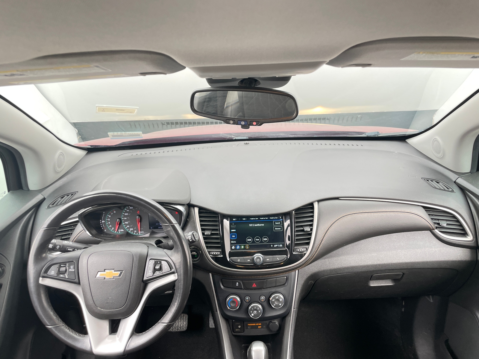 Thumbnail: 2019 Chevrolet Trax - 3