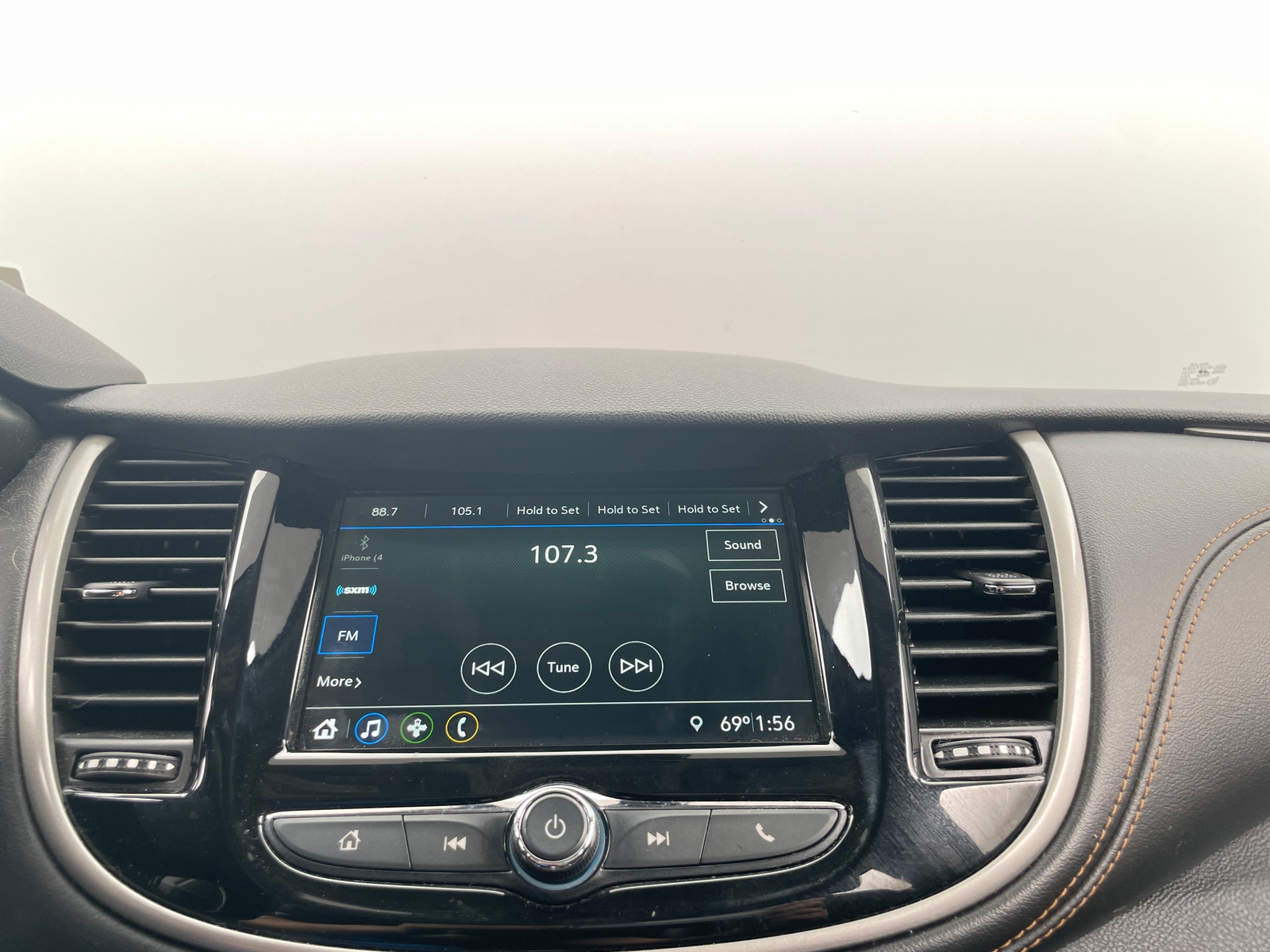 Thumbnail: 2019 Chevrolet Trax - 4
