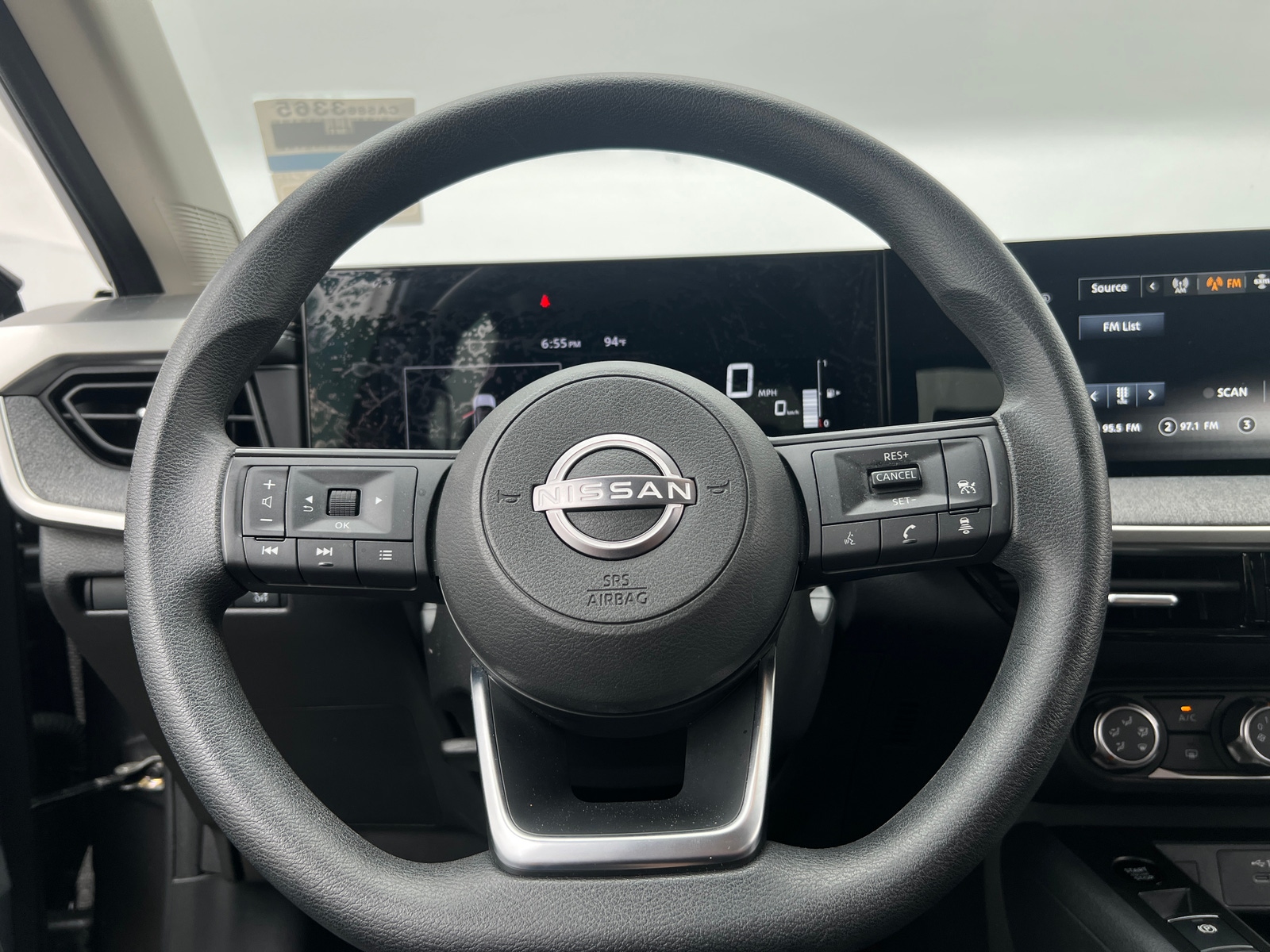 Thumbnail: 2025 Nissan Kicks - 5