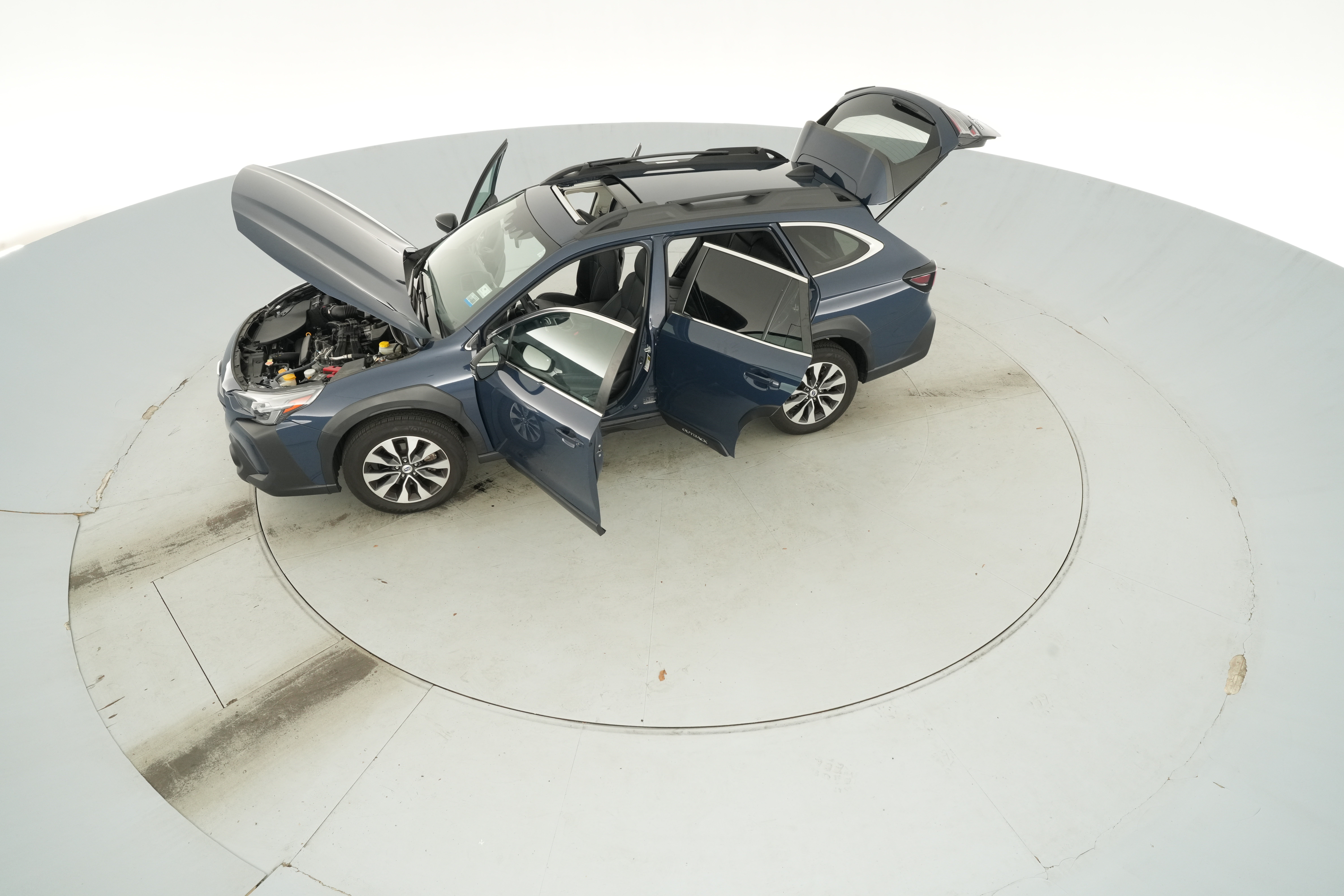 2025 Subaru Outback Limited - Photo 25