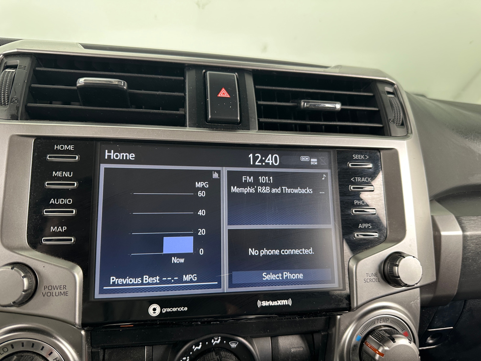 Thumbnail: 2022 Toyota 4Runner - 4