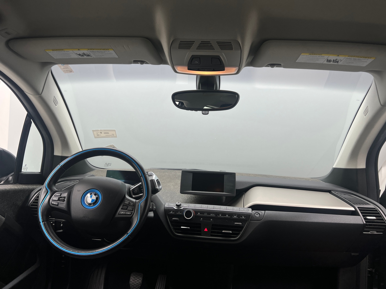 Thumbnail: 2017 BMW i3 - 3