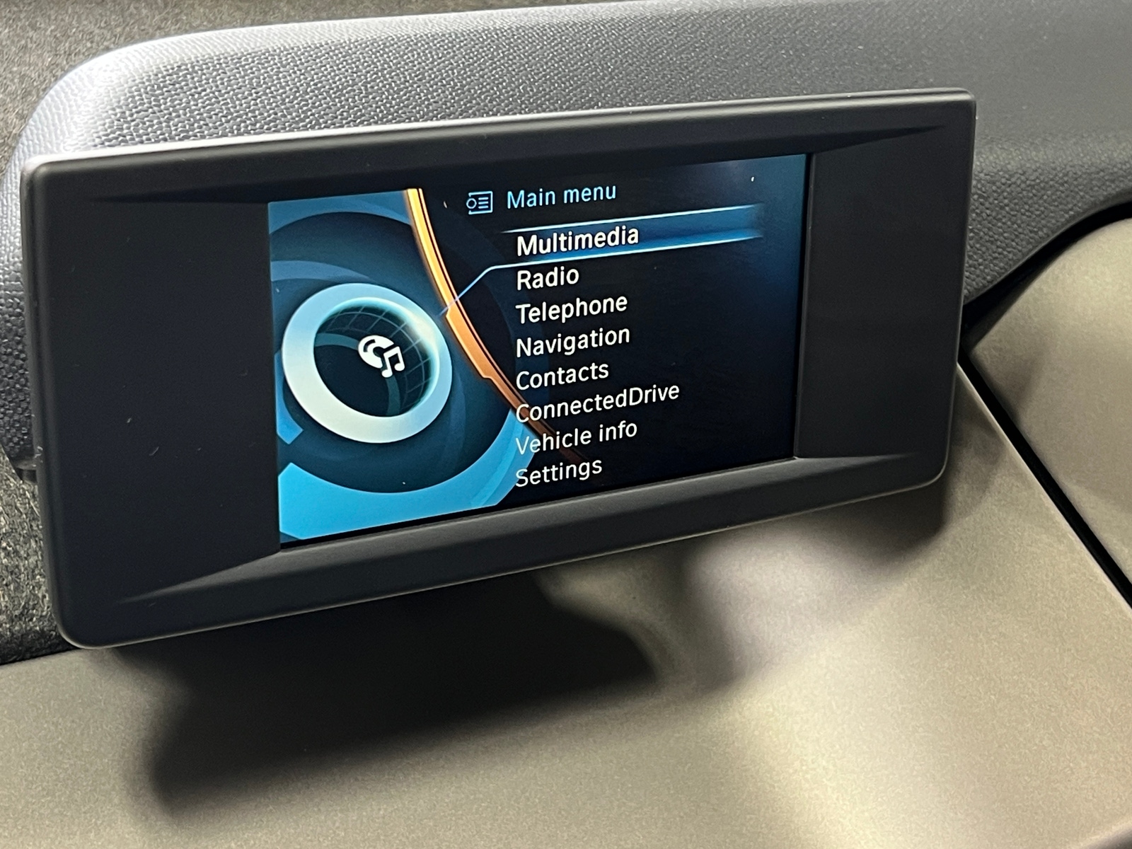 Thumbnail: 2017 BMW i3 - 4