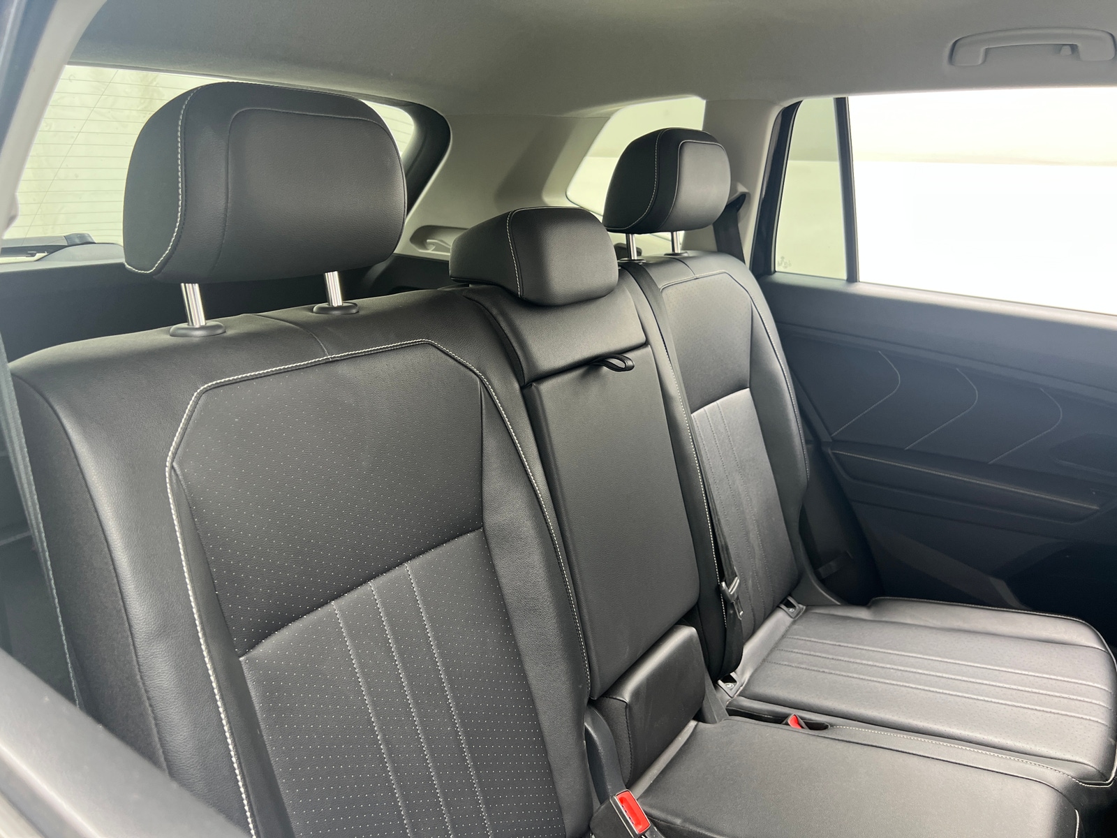 Thumbnail: 2024 Volkswagen Tiguan - 5