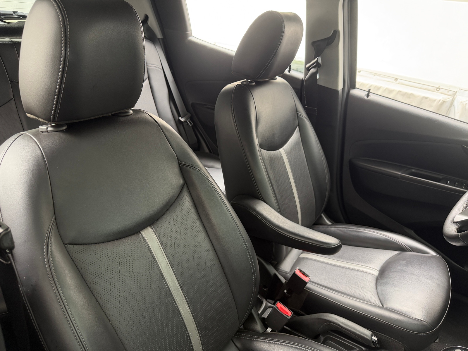 Thumbnail: 2021 Chevrolet Spark - 2