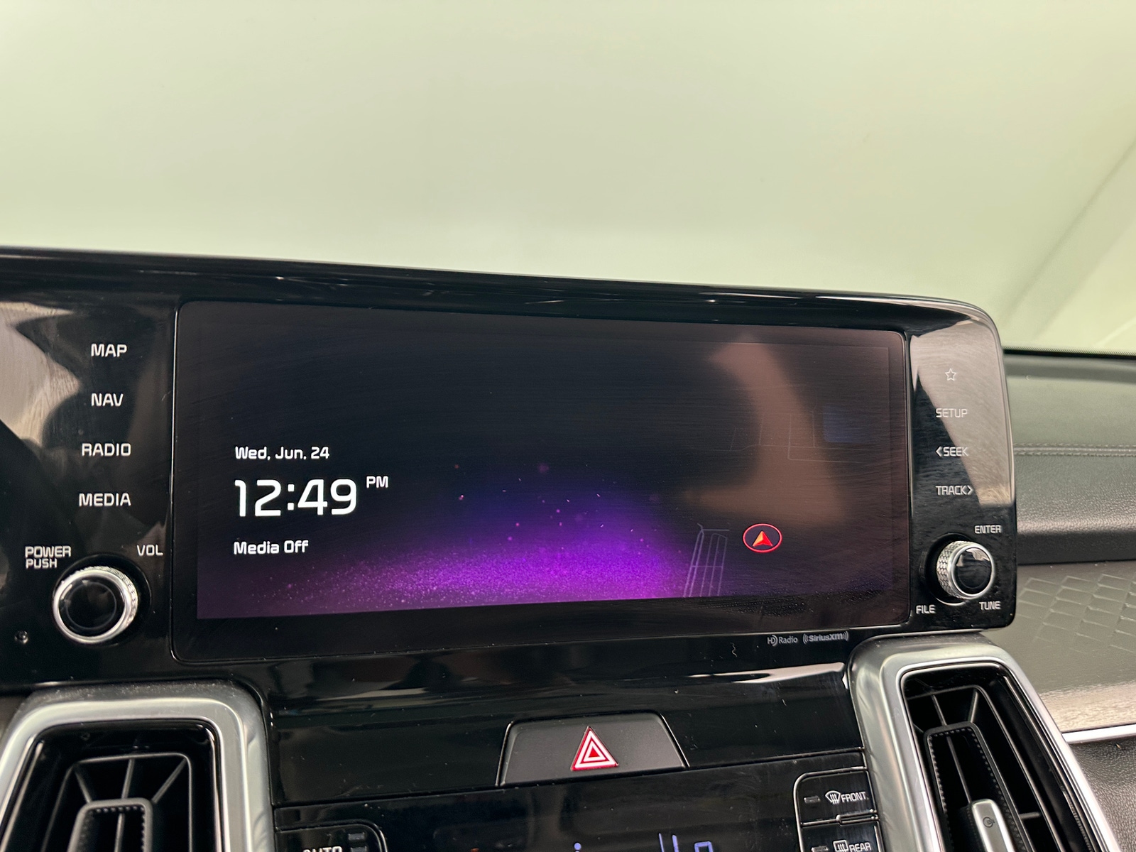 Thumbnail: 2023 Kia Sorento - 3