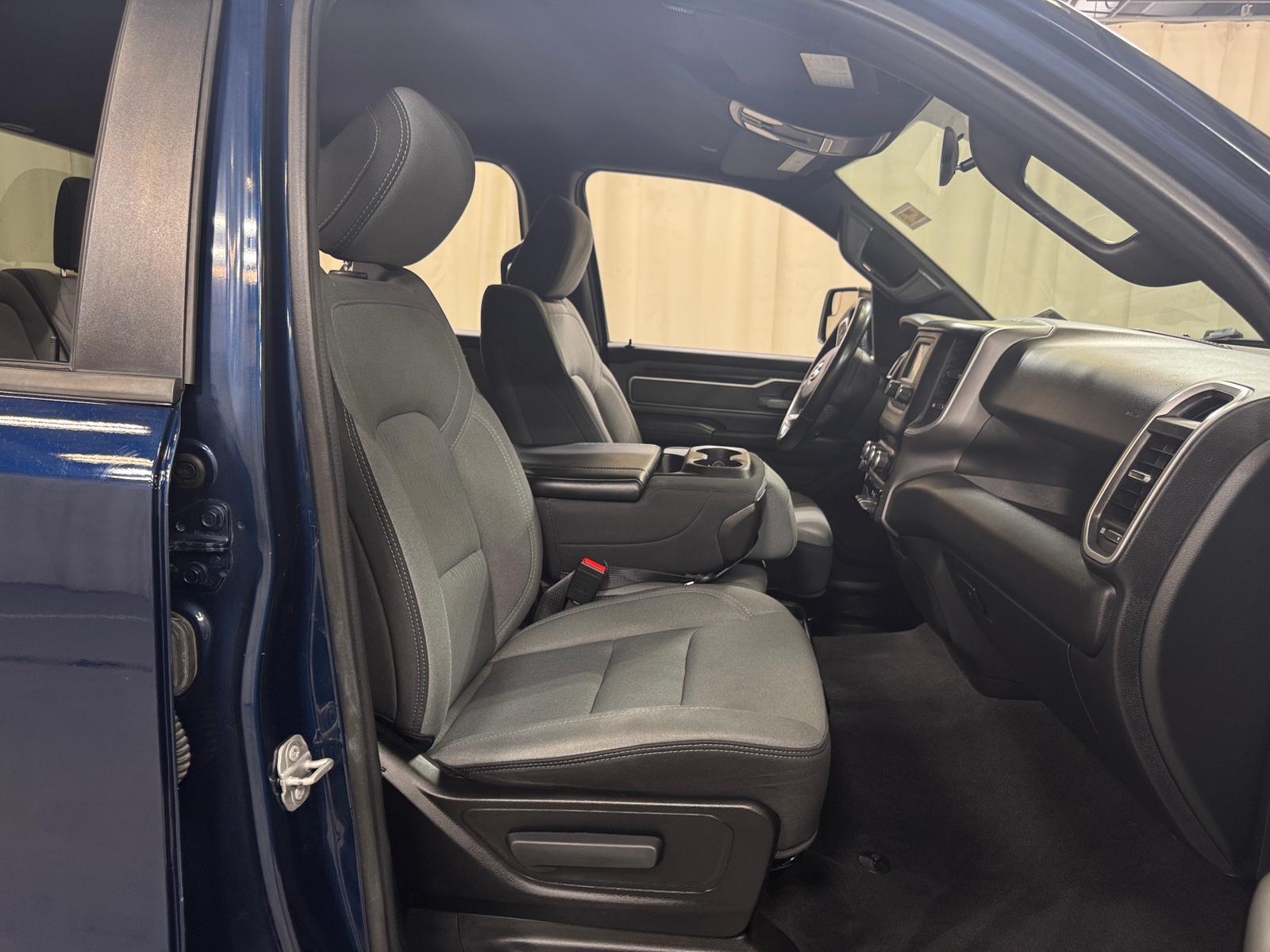 Thumbnail: 2022 RAM 1500 - 2