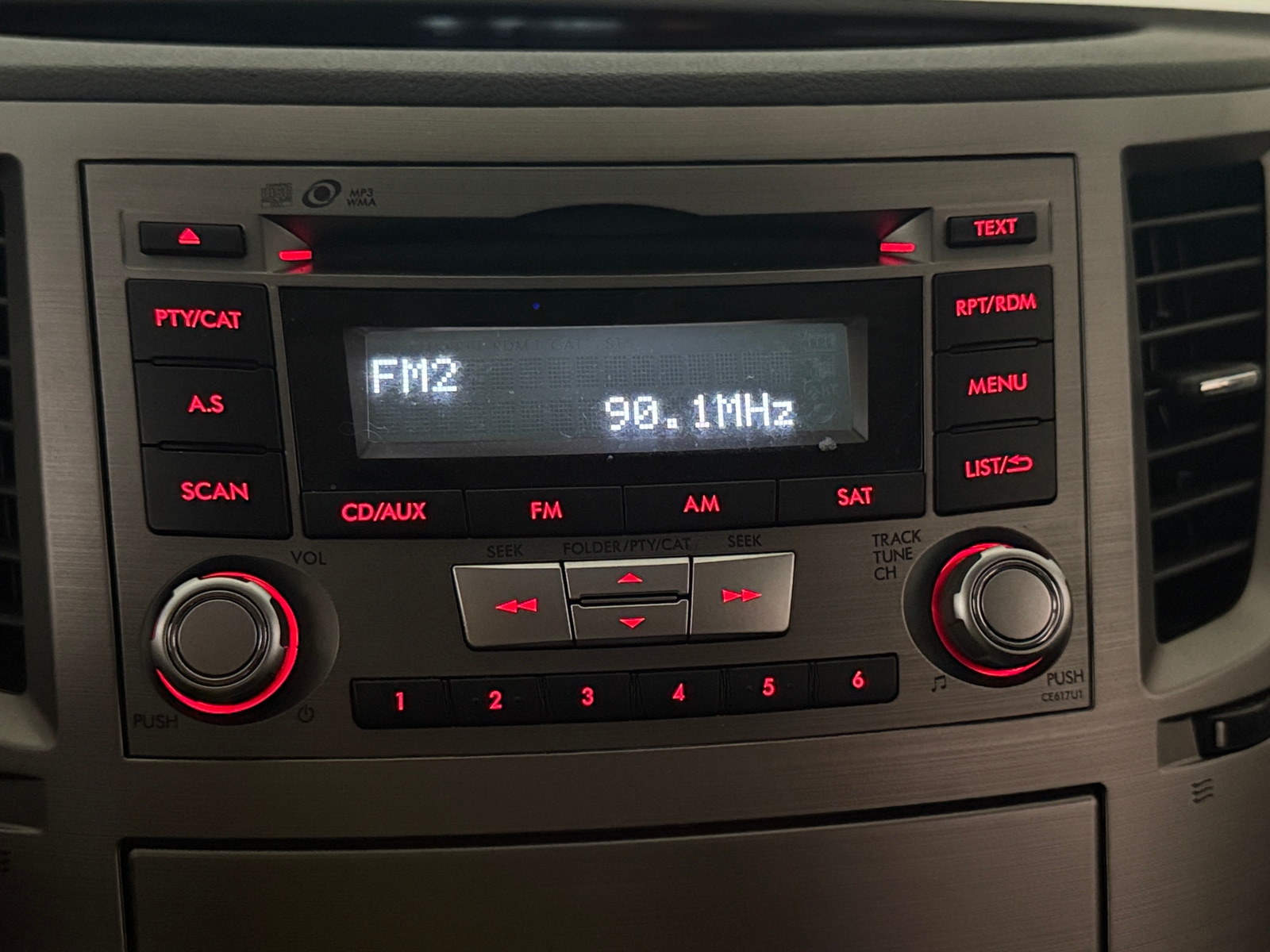 Thumbnail: 2013 Subaru Outback - 4
