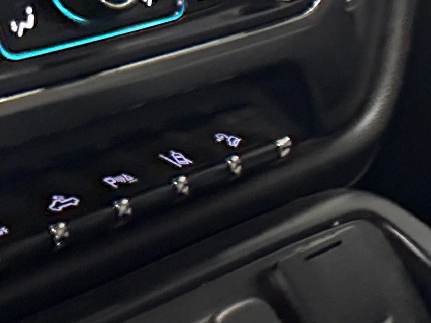 2015 Chevrolet Silverado 1500 Z71 LTZ - Photo 16