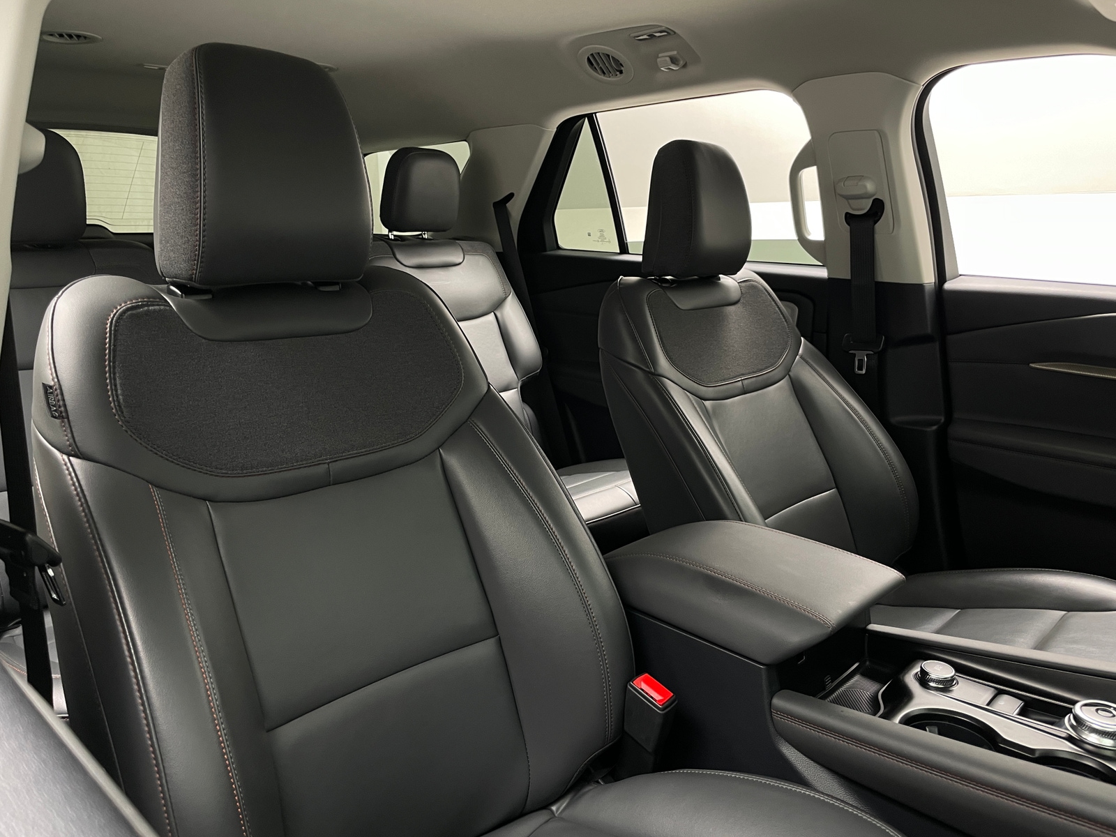 Thumbnail: 2025 Ford Explorer - 2