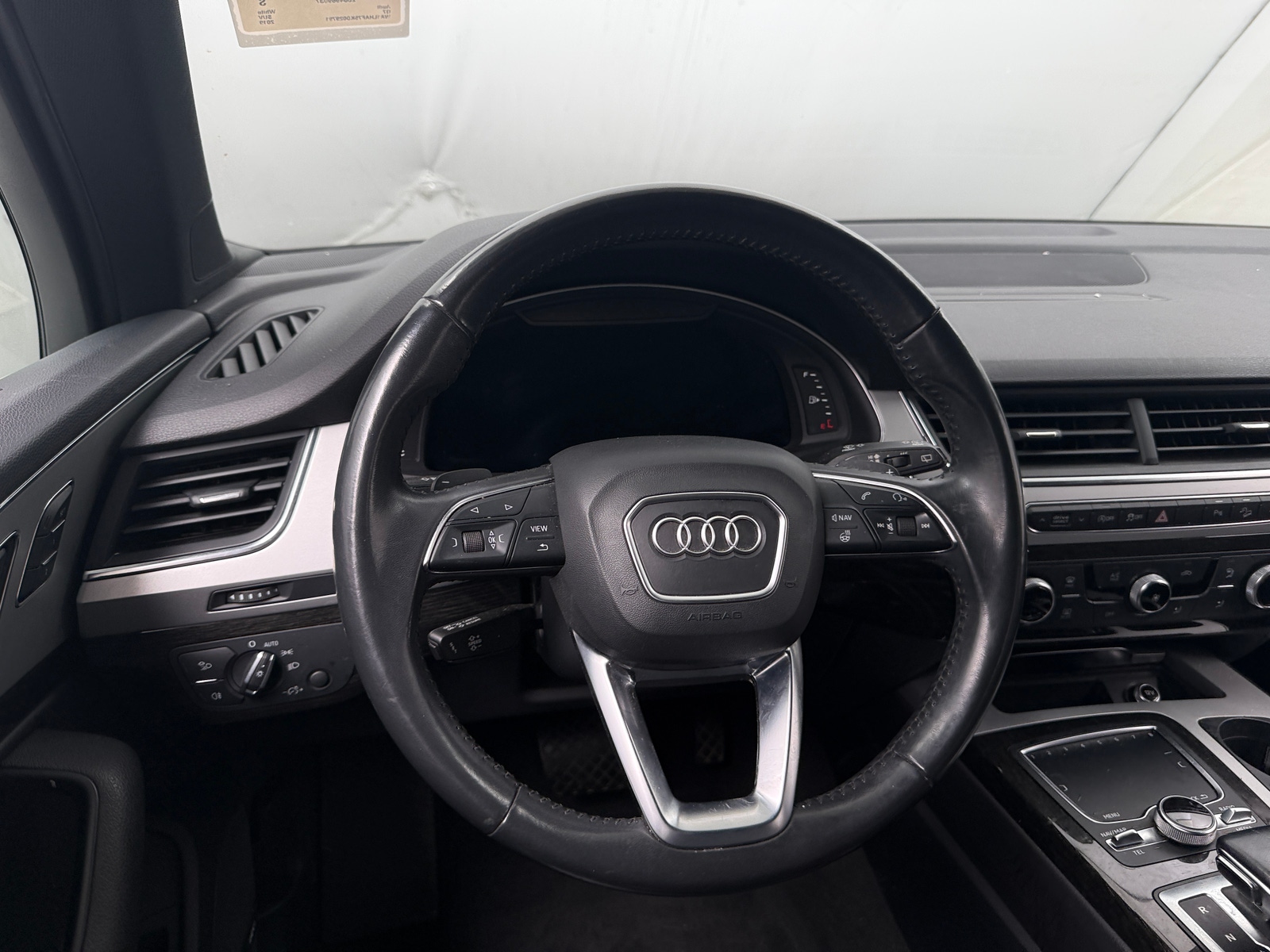Thumbnail: 2019 Audi Q7 - 4