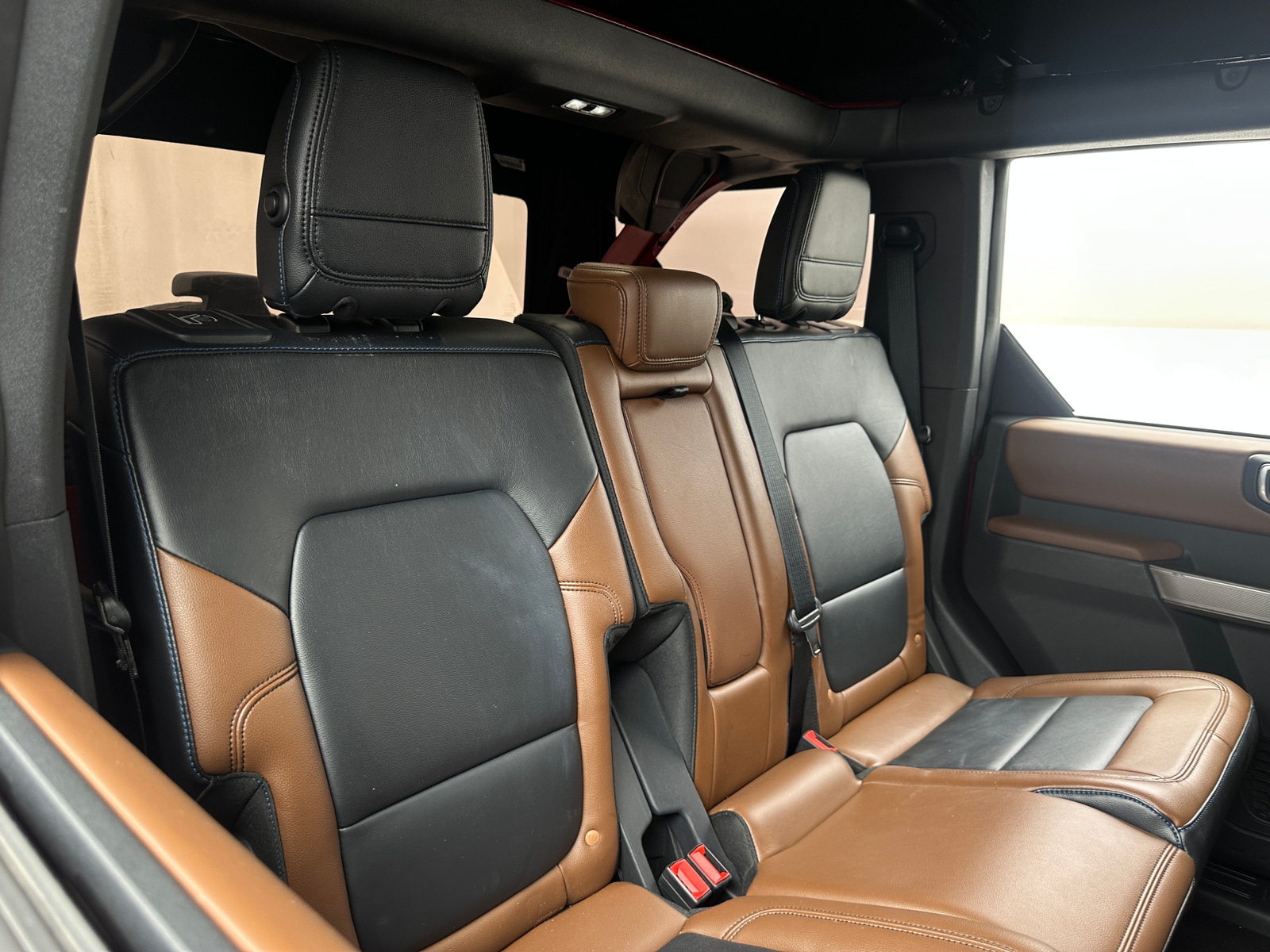 Thumbnail: 2021 Ford Bronco - 5