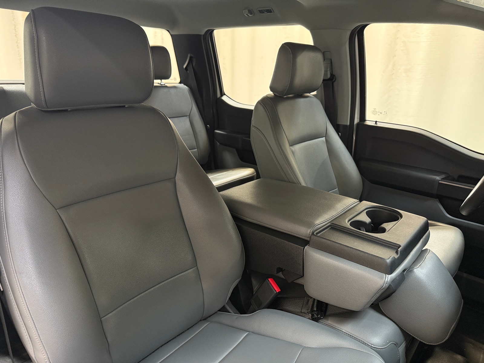 Thumbnail: 2022 Ford Econoline - 2