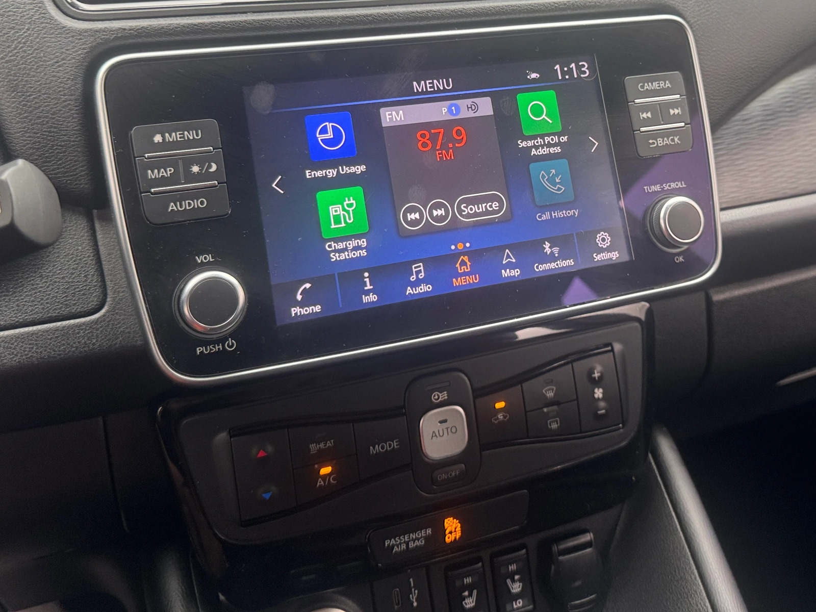 Thumbnail: 2020 Nissan Leaf - 3