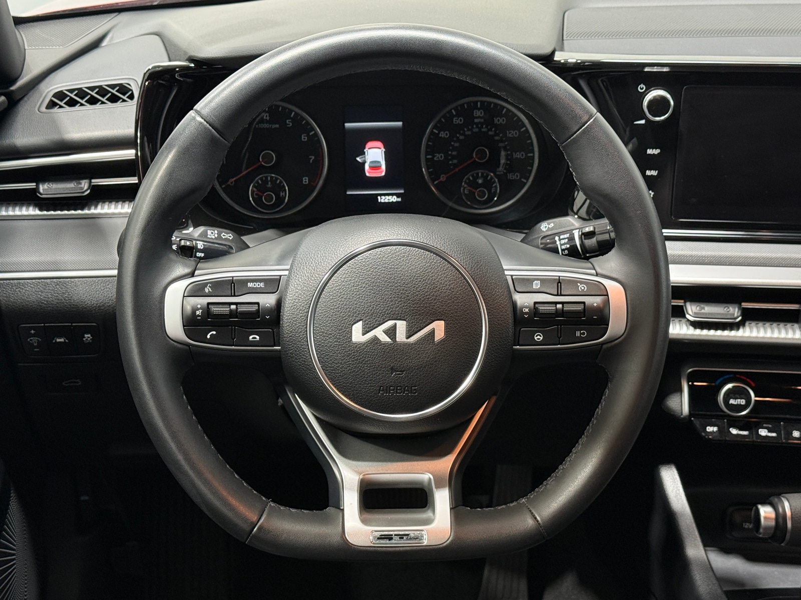 Thumbnail: 2023 Kia K5 - 5