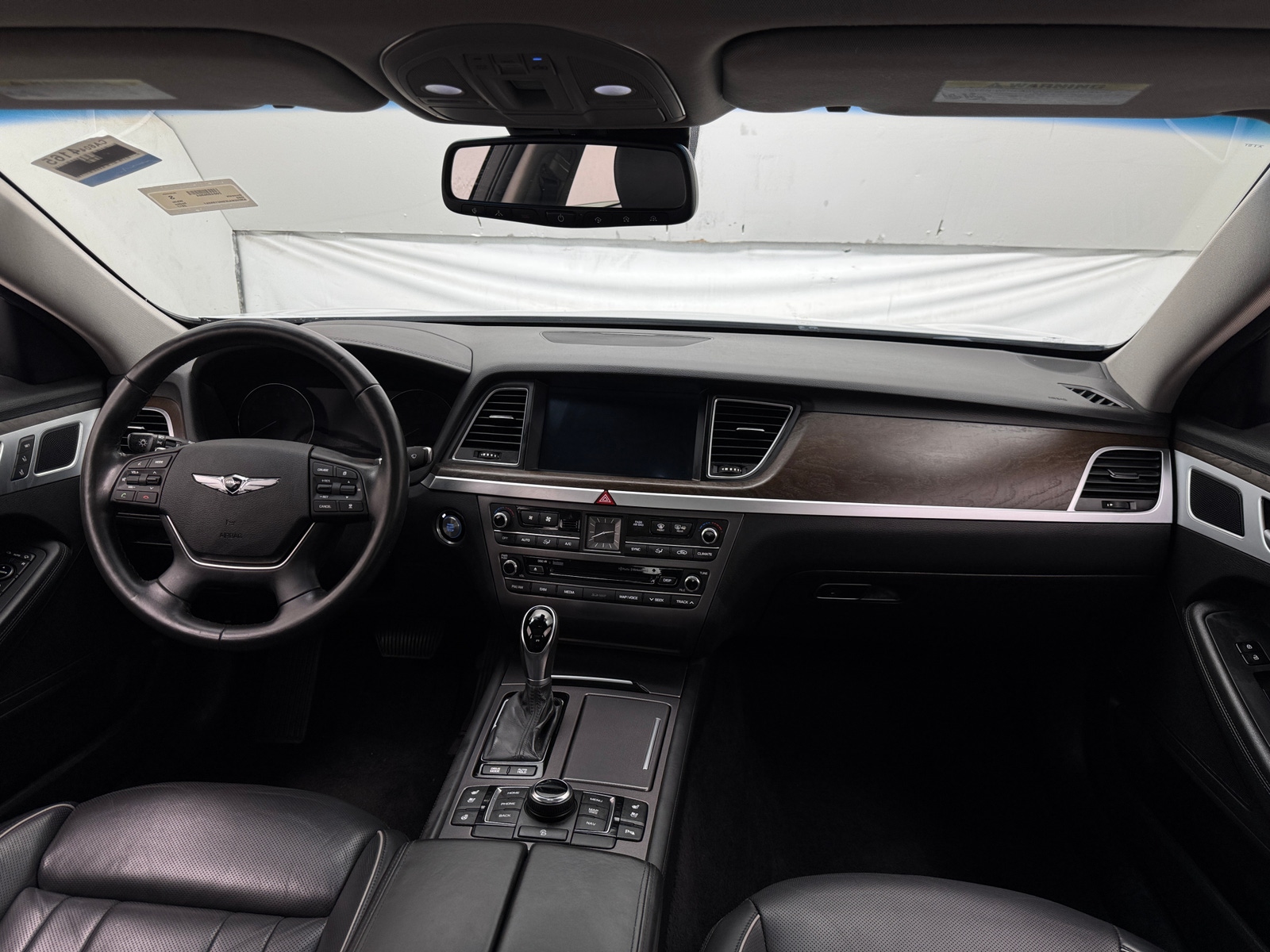 Thumbnail: 2017 Genesis G80 - 2