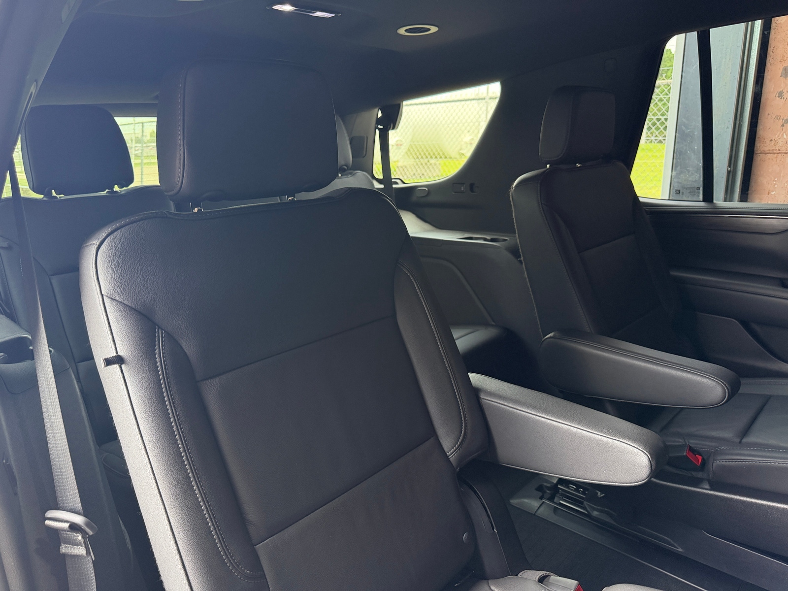 Thumbnail: 2022 Chevrolet Tahoe - 5