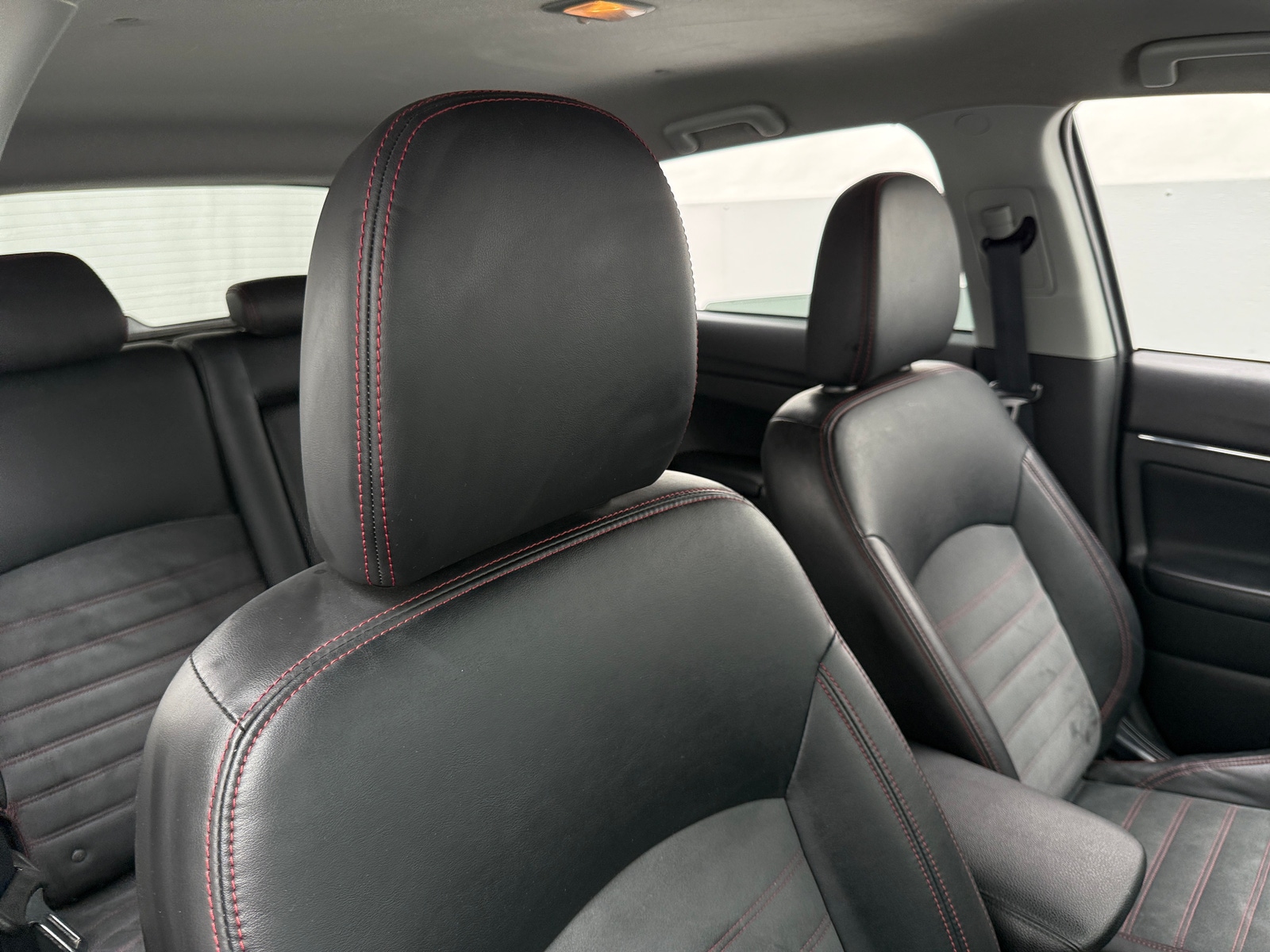 Thumbnail: 2019 Mitsubishi Outlander Sport - 2