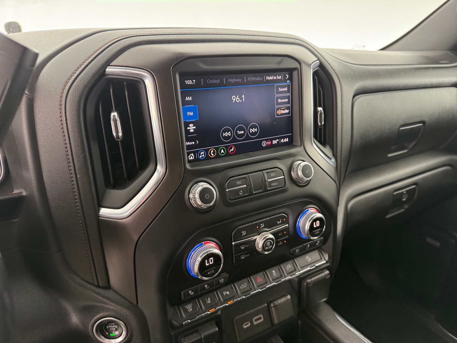 Thumbnail: 2021 GMC Sierra 2500 - 3