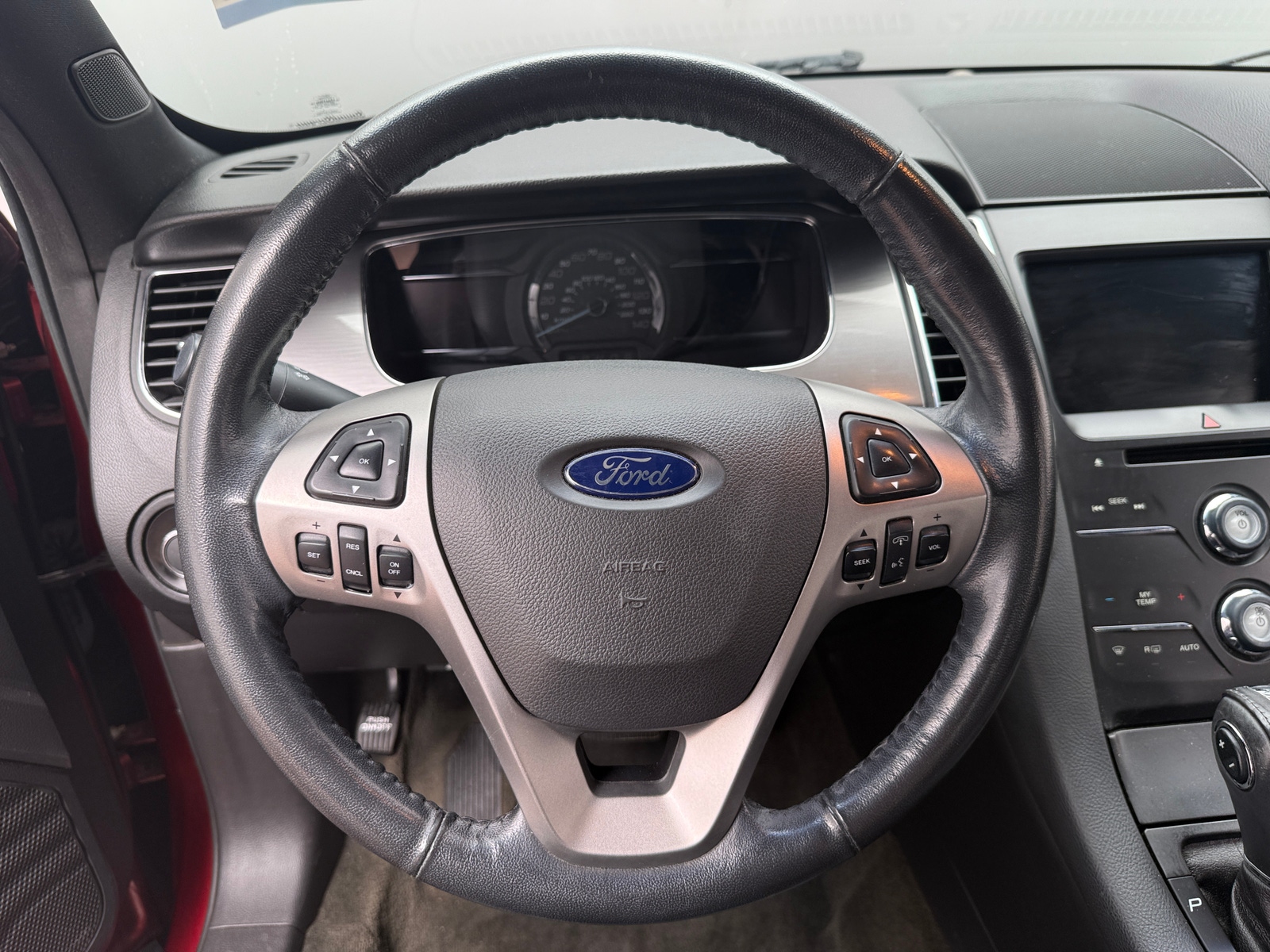 Thumbnail: 2014 Ford Taurus - 4