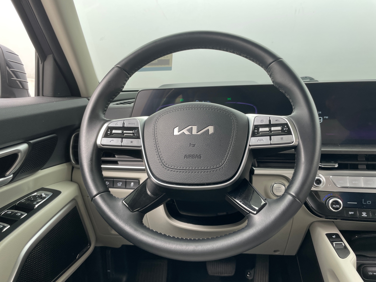 Thumbnail: 2025 Kia Telluride - 4