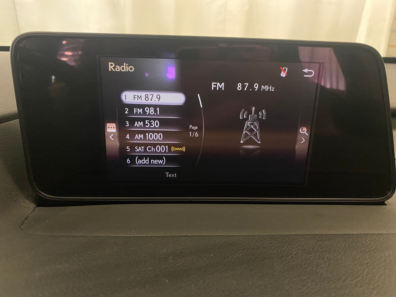 Thumbnail: 2019 Lexus RX - 4