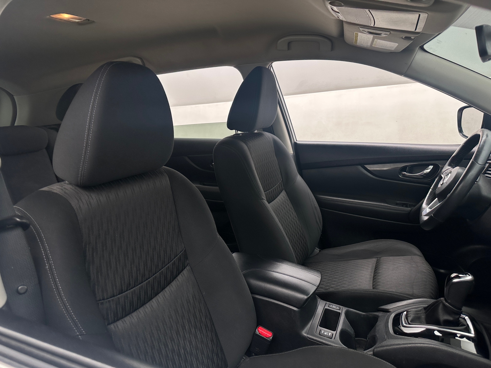 Thumbnail: 2017 Nissan Rogue - 2