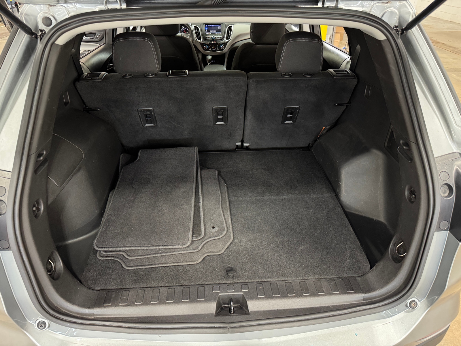 Thumbnail: 2023 Chevrolet Equinox - 7