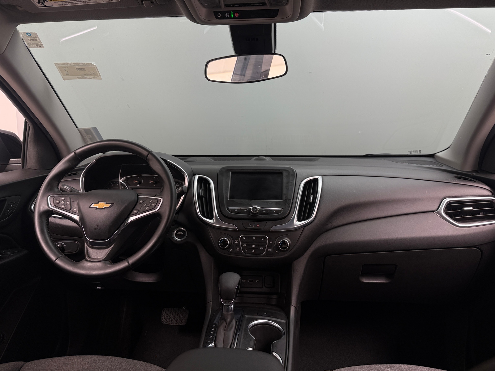 Thumbnail: 2023 Chevrolet Equinox - 3
