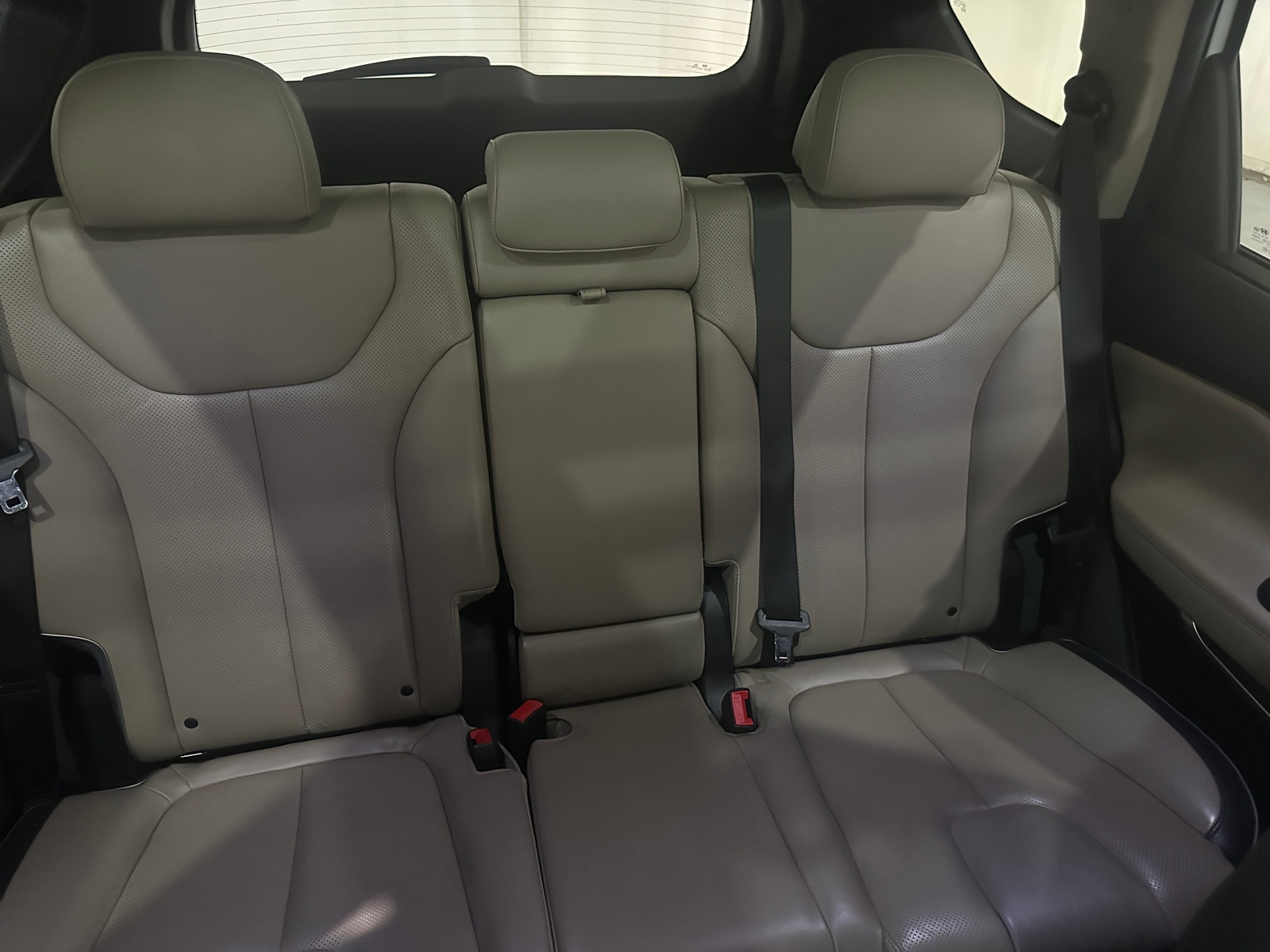Thumbnail: 2021 Hyundai Santa Fe - 5
