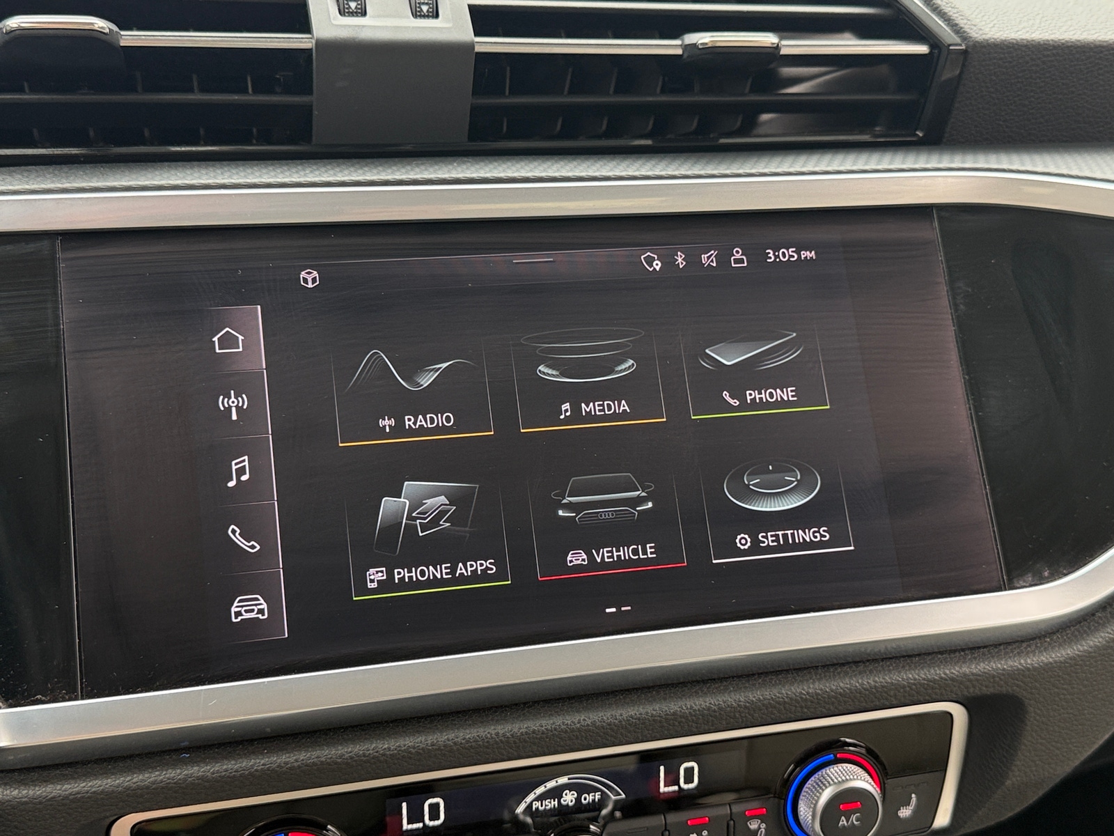 Thumbnail: 2022 Audi Q3 - 3